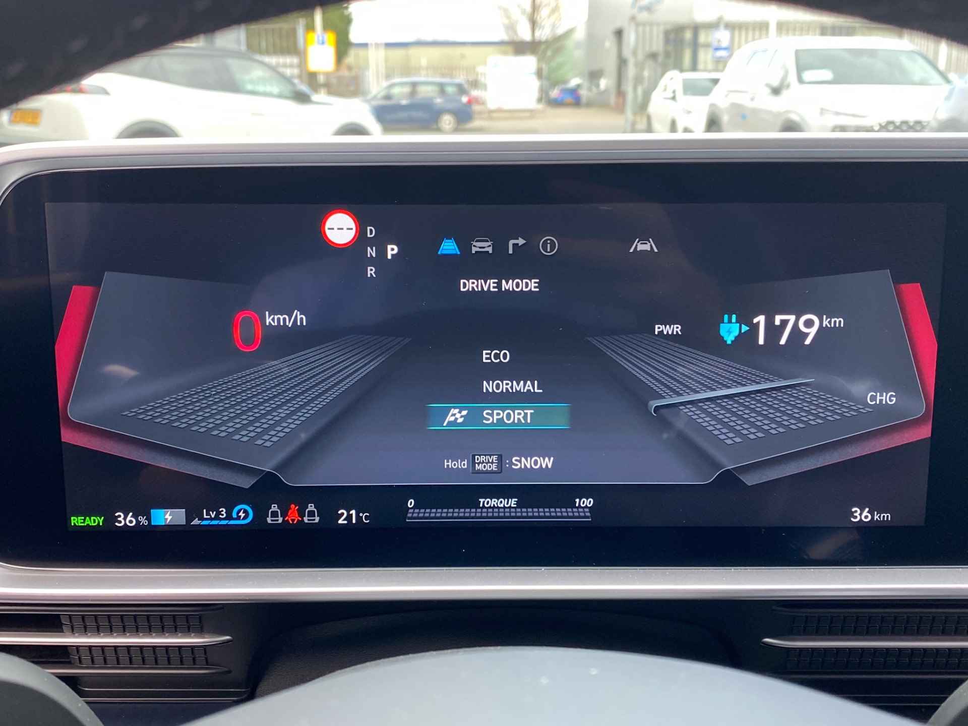 Hyundai IONIQ 6 Connect 77 kWh | Navigatie | Warmtepomp | Stoelverwarming - 5/46