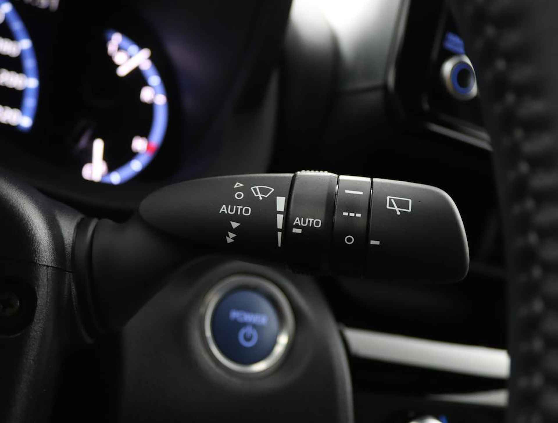 Toyota Yaris Cross 1.5 Hybrid First Edition | Apple carplay/Androidauto | Hoge instap | Keyless start en entry | - 30/51