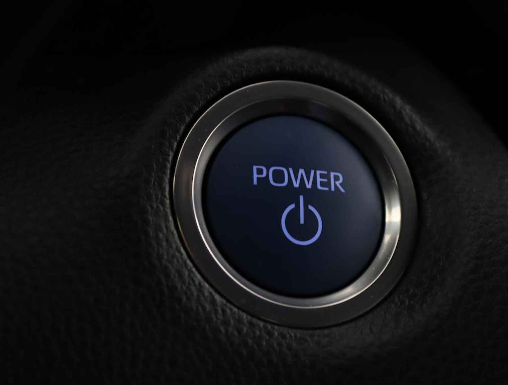 Toyota Yaris Cross 1.5 Hybrid First Edition | Apple carplay/Androidauto | Hoge instap | Keyless start en entry | - 40/51