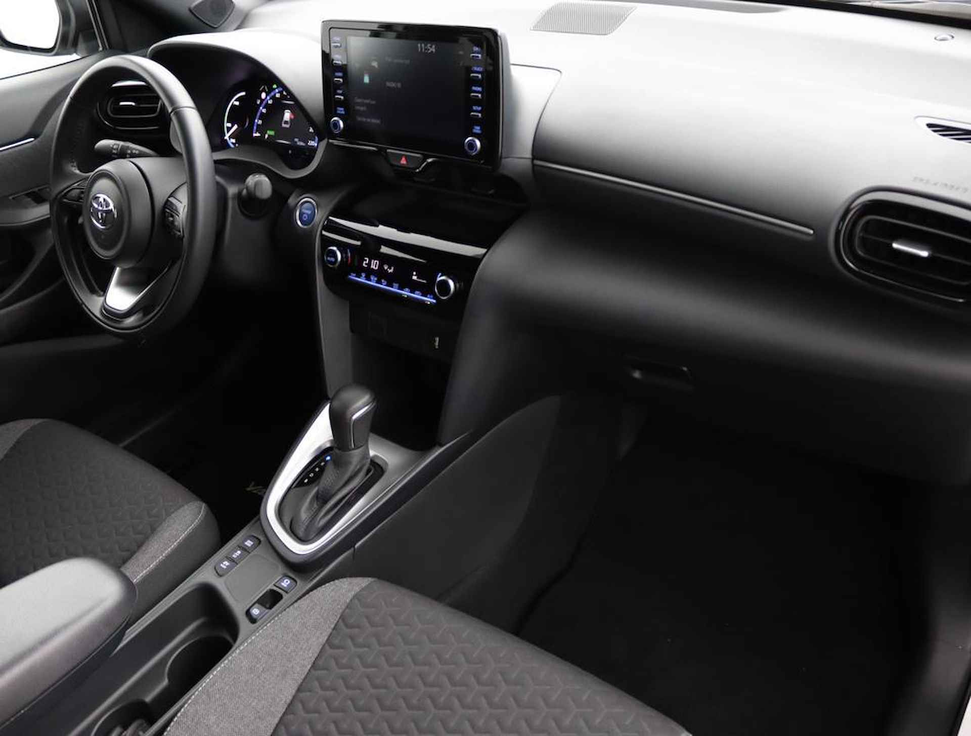 Toyota Yaris Cross 1.5 Hybrid First Edition | Apple carplay/Androidauto | Hoge instap | Keyless start en entry | - 45/51