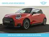 MINI Hatchback Cooper E / JCW / Pakket M / 18 inch JCW Lap Spoke 2-tone