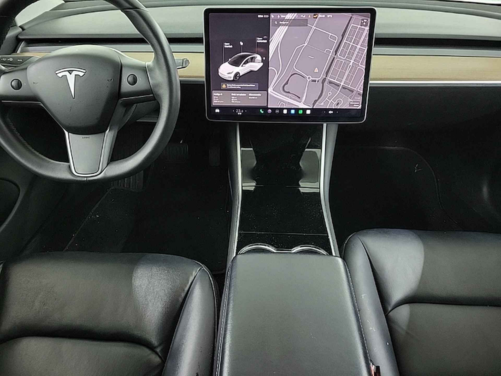 Tesla Model 3 Long Range AWD 75 kWh (461 PK) 1e-Eig, Keurig-Onderh, 12-Mnd-BOVAG, NL-Auto, Trekhaak, Leer, Autopilot, Keyless-Entry/Start, Achteruitrijcamera, Parkeersensoren-V+A, Stoelverwarming-V+A, Bluetooth, Licht-Zicht-Pakket, Lm-Velgen-18Inch, Privacy-Glas - 10/20