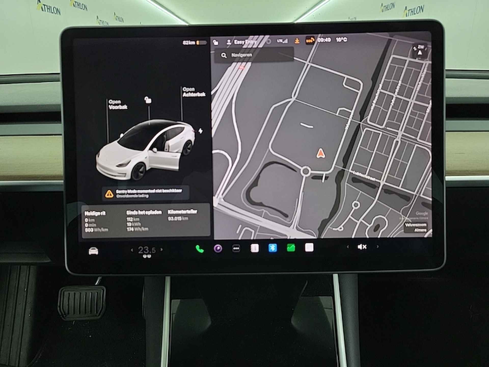 Tesla Model 3 Long Range AWD 75 kWh (461 PK) 1e-Eig, Keurig-Onderh, 12-Mnd-BOVAG, NL-Auto, Trekhaak, Leer, Autopilot, Keyless-Entry/Start, Achteruitrijcamera, Parkeersensoren-V+A, Stoelverwarming-V+A, Bluetooth, Licht-Zicht-Pakket, Lm-Velgen-18Inch, Privacy-Glas - 11/20