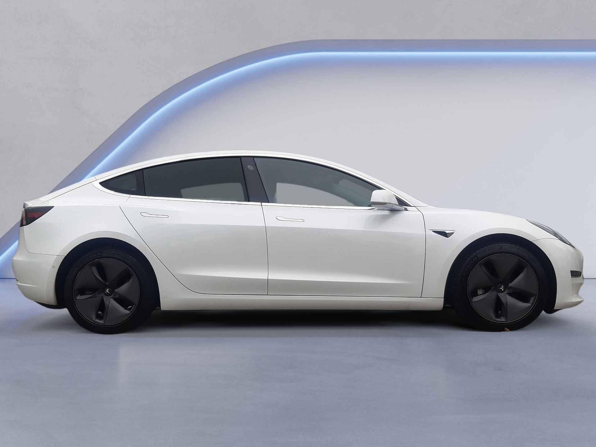 Tesla Model 3 Long Range AWD 75 kWh (461 PK) 1e-Eig, Keurig-Onderh, 12-Mnd-BOVAG, NL-Auto, Trekhaak, Leer, Autopilot, Keyless-Entry/Start, Achteruitrijcamera, Parkeersensoren-V+A, Stoelverwarming-V+A, Bluetooth, Licht-Zicht-Pakket, Lm-Velgen-18Inch, Privacy-Glas - 5/31