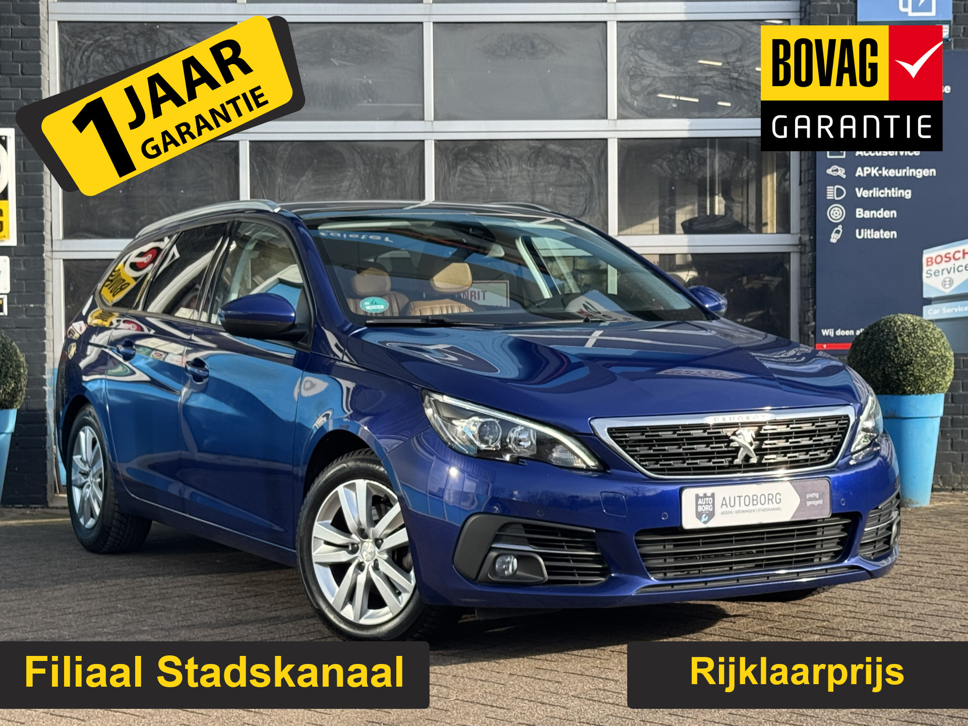 Peugeot 308 SW 1.2 PureTech Blue Lease Executive Prijs Inclusief Onderhoud & 12 Maand BOVAG Garantie | Trekhaak | Panoramadak |