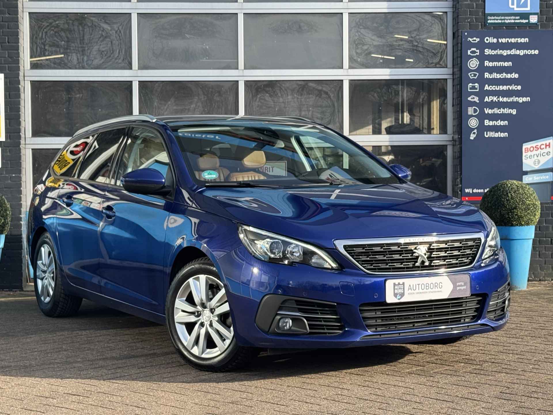 Peugeot 308 SW 1.2 PureTech Blue Lease Executive Prijs Inclusief Onderhoud & 12 Maand BOVAG Garantie | Trekhaak | Panoramadak | - 33/40