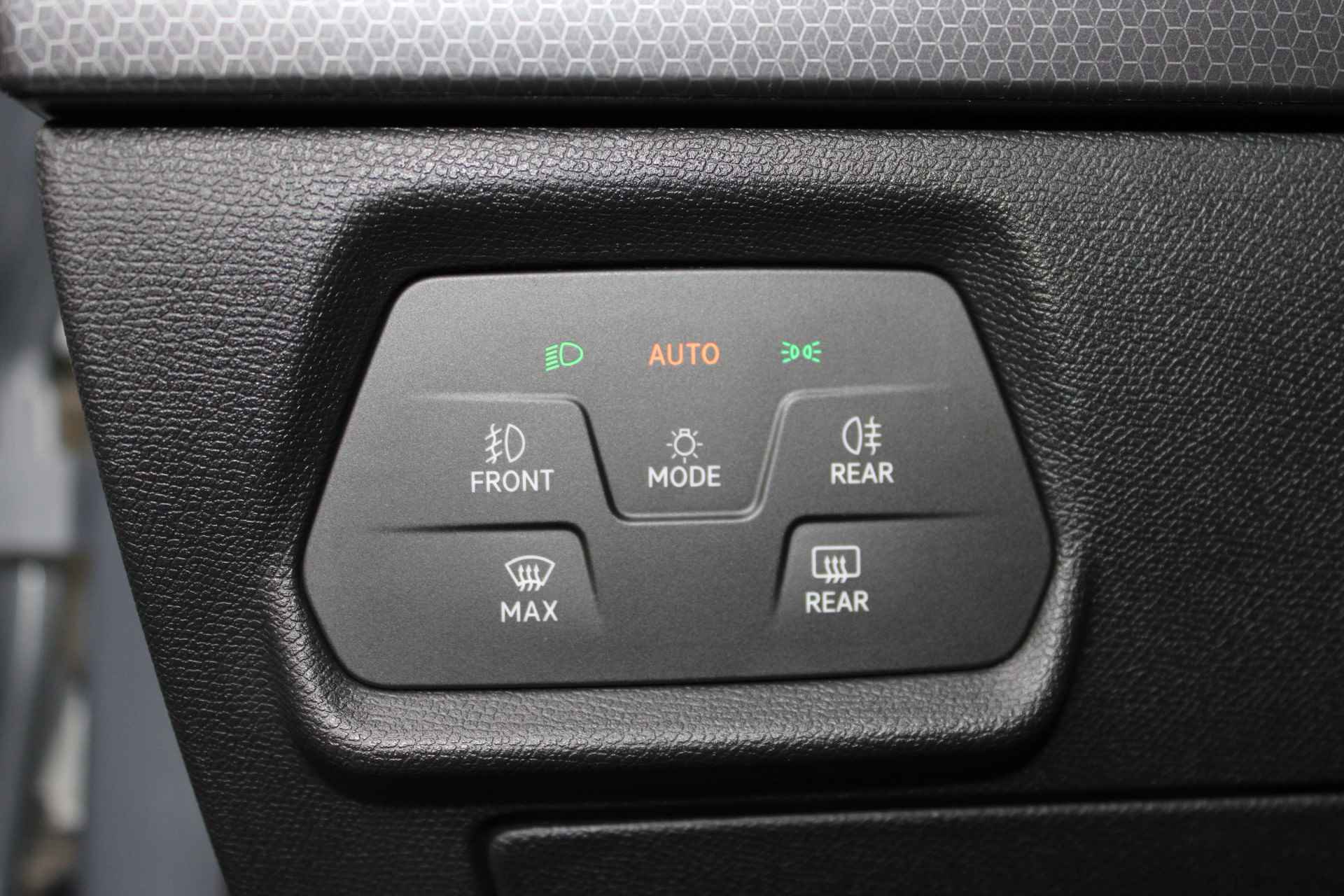 SEAT Leon 1.0 eTSI 110PK DSG Aut. Style Business Intense | Extra Fabrieksgarantie | Virtual Cockpit | Achteruitrijcamera | 17'' LMV | Park - 16/41