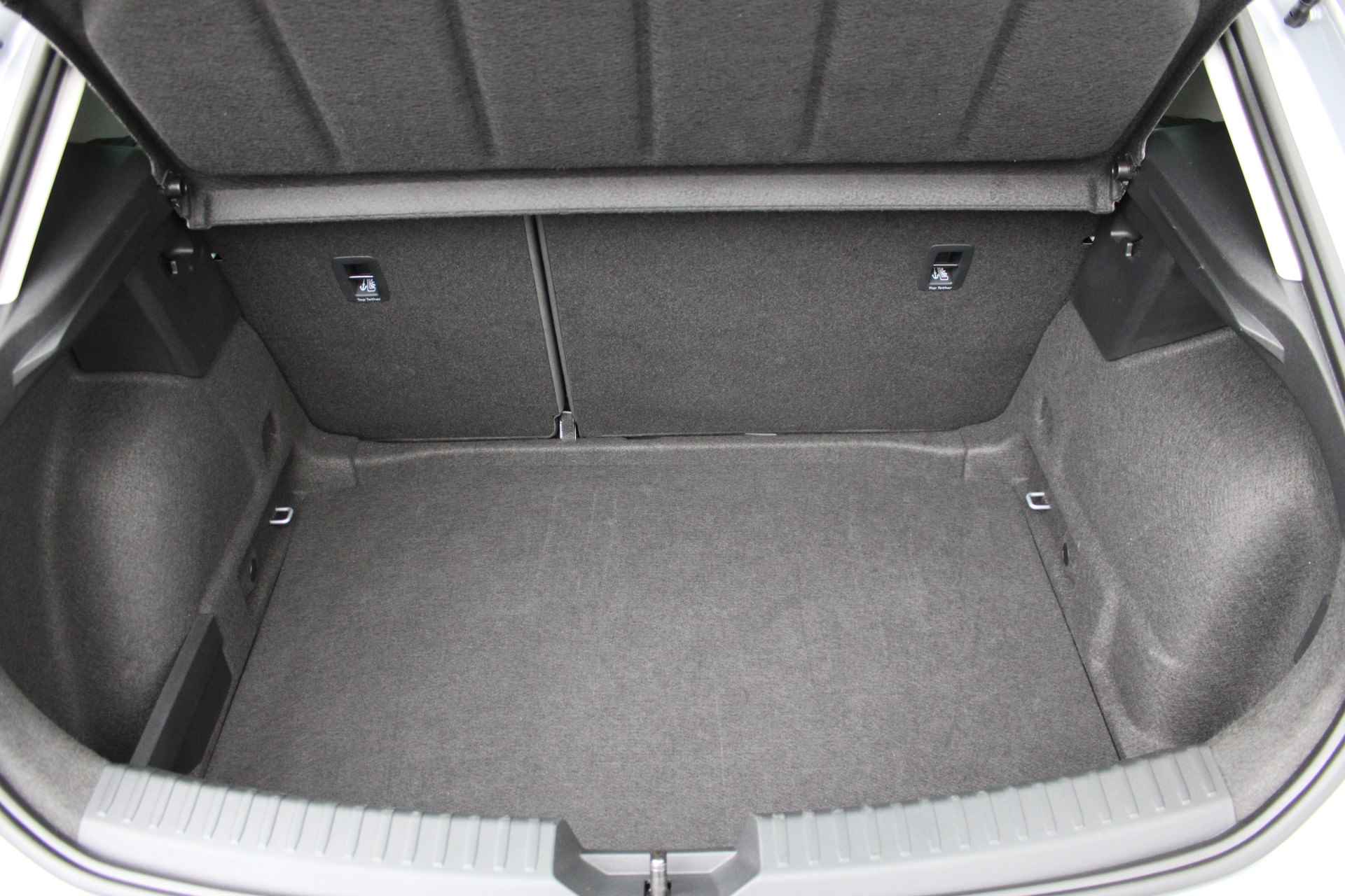 SEAT Leon 1.0 eTSI 110PK DSG Aut. Style Business Intense | Extra Fabrieksgarantie | Virtual Cockpit | Achteruitrijcamera | 17'' LMV | Park - 39/41