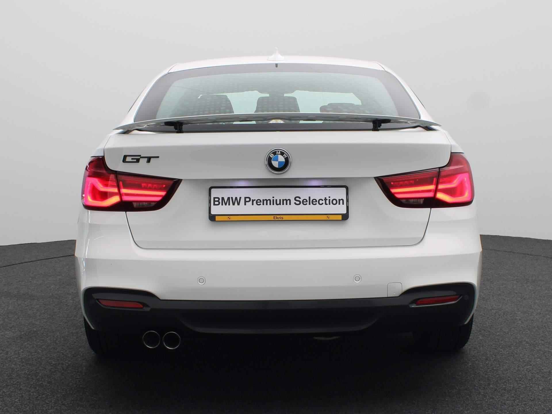 BMW 3 Serie Gran Turismo 320i High Executive M Sportpakket / Lederen dashborad / Trekhaak / Adaptieve LED / DAB / HiFi / 18'' - 5/29