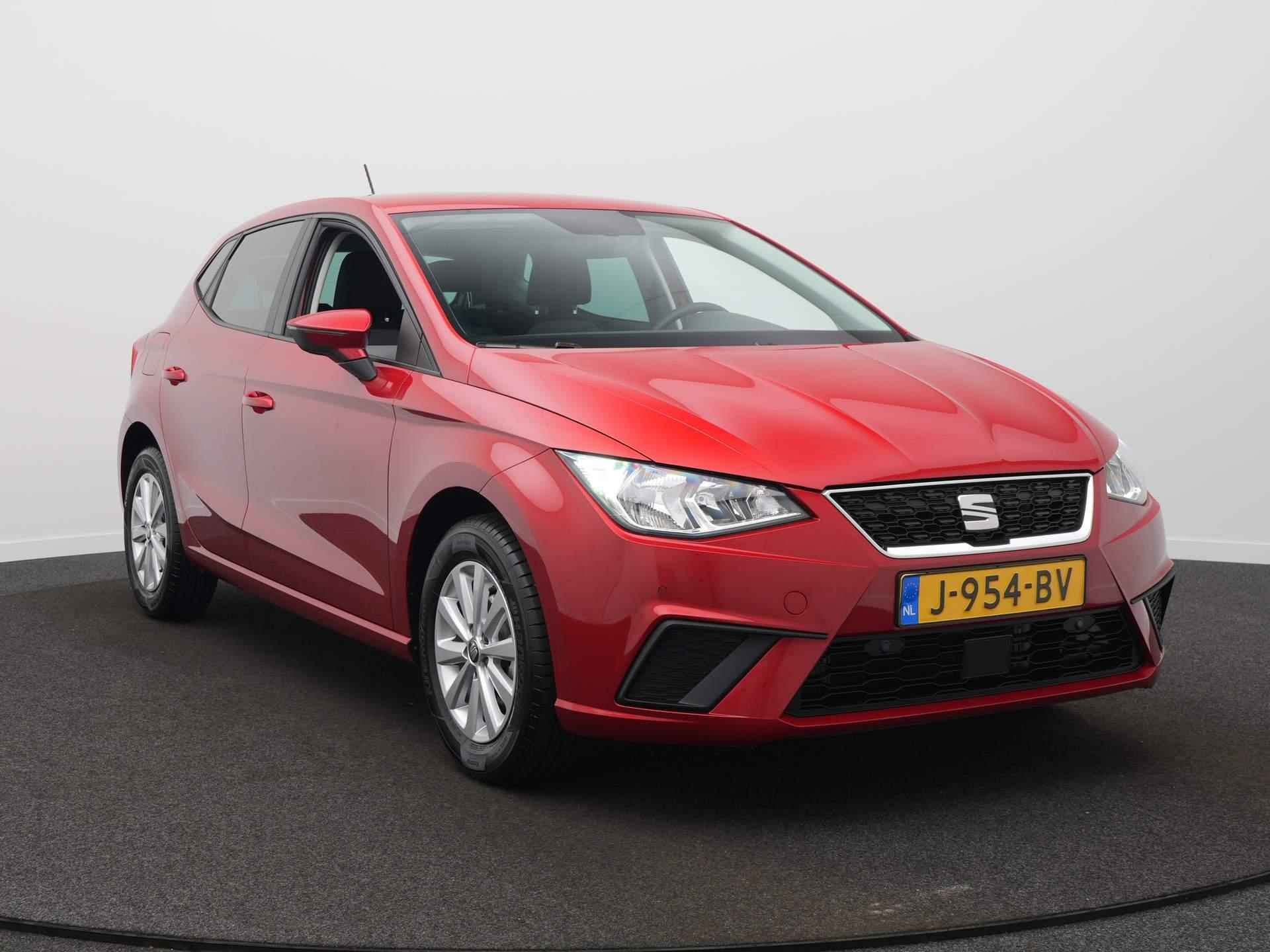 SEAT Ibiza 1.0 TSI Style Business Intense Navi / Clima / Adaptieve Cruise / Stoelverwarming / App-Connect / Achteruitrijcamera - 3/30