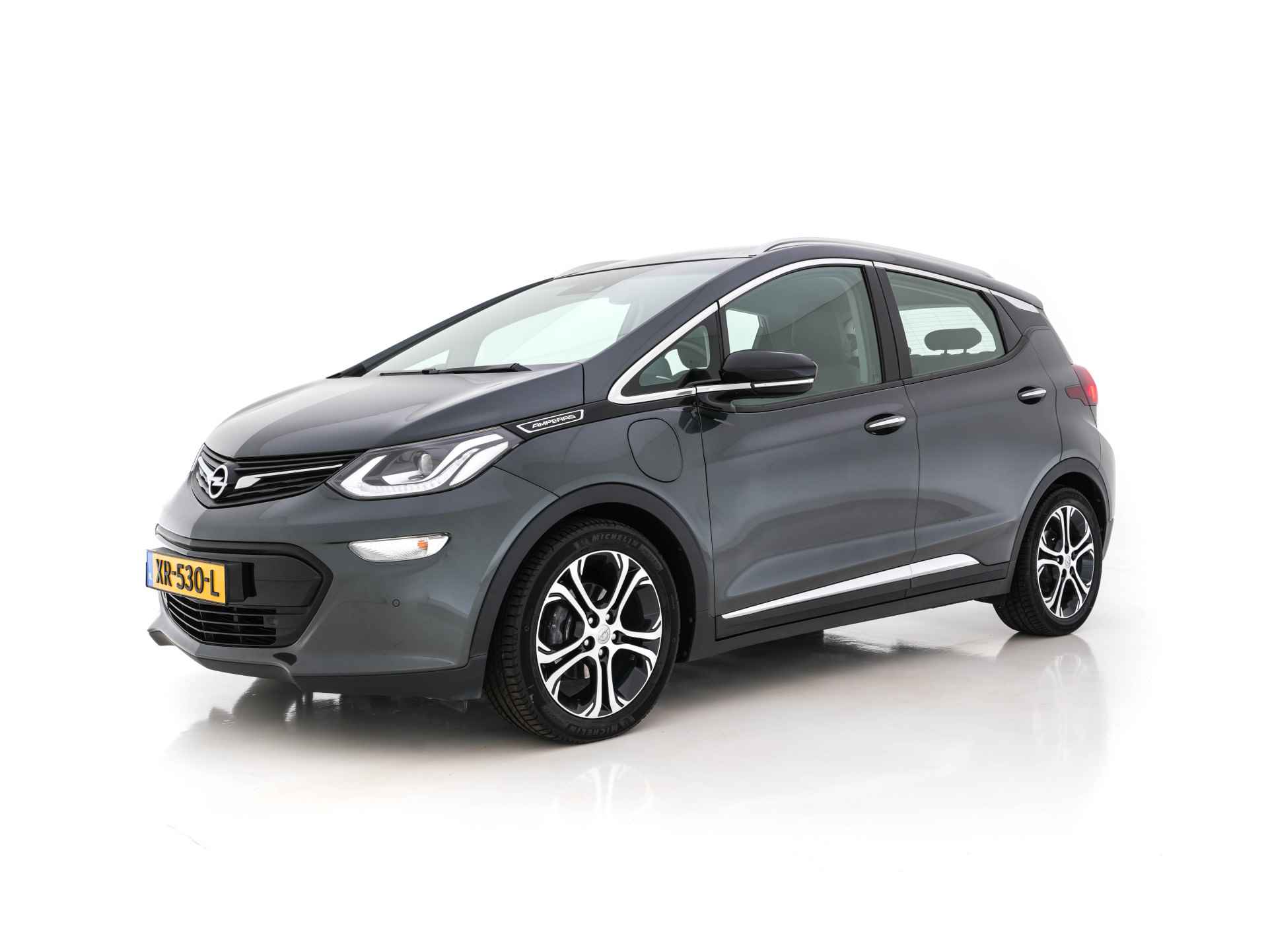 Opel Ampera-E Business Executive 60 kWh (INCL-BTW) *FULL-LEATHER | BOSE-AUDIO | LED-LIGHTS | DAB | NAVI-FULLMAP | APP-CONNECT | CRUISE | LANE-ASSIST | DIGI-COCKPIT | LANE-ASSIST | COMFORT-SEATS | 17"ALU* - 3/29