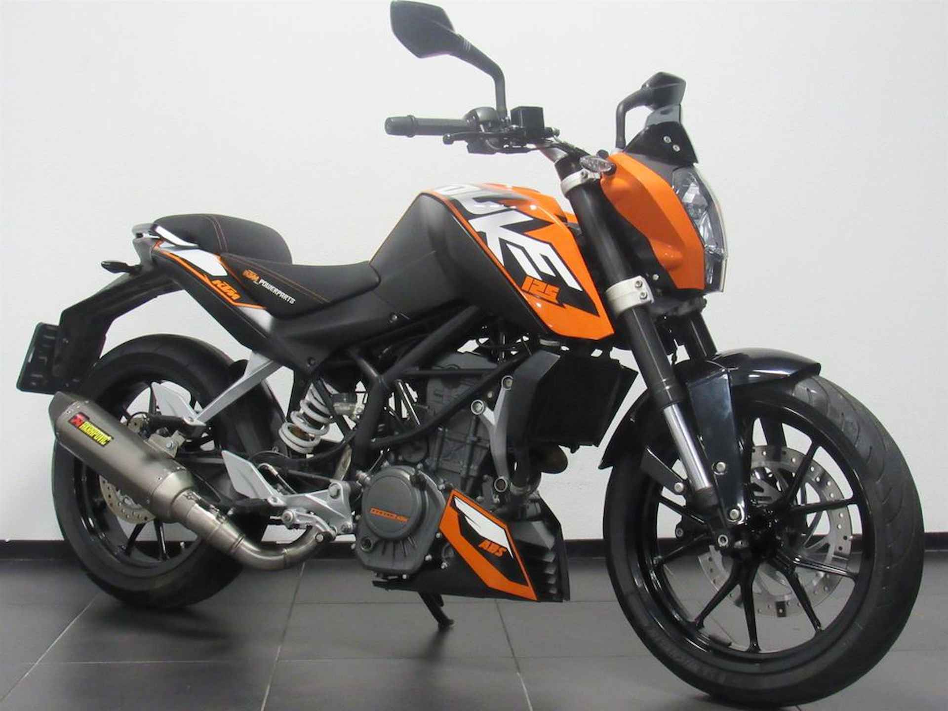 KTM 125 DUKE ABS - 2/14