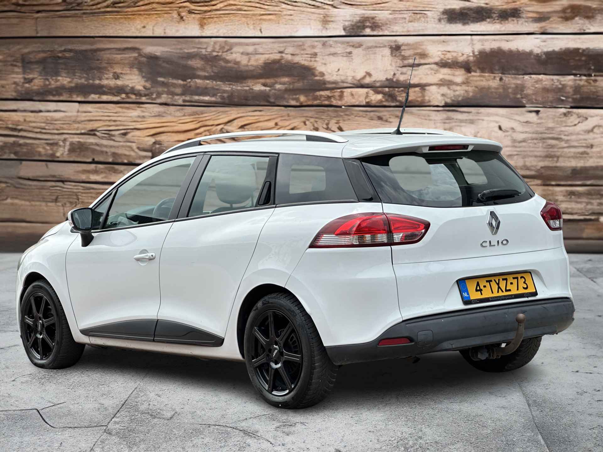 Renault Clio Estate 1.5 dCi ECO Expression | R-Link | Navi | Airco - 8/22