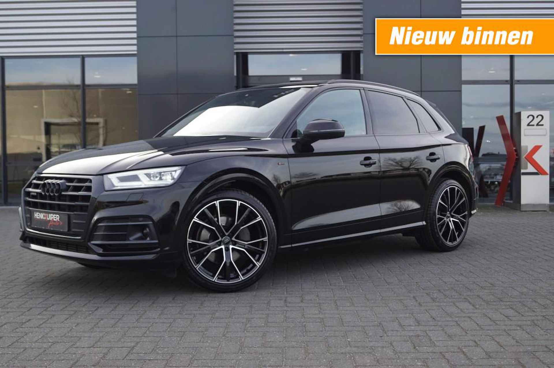 AUDI Q5 2.0 TFSI S-Line 252pk/RS Sportstoelen/ Luchtver./Trekhaak/HeadUp