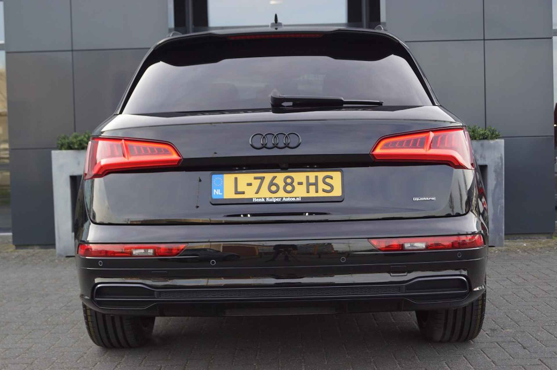 AUDI Q5 2.0 TFSI S-Line 252pk/RS Sportstoelen/ Luchtver./Trekhaak/HeadUp - 8/60