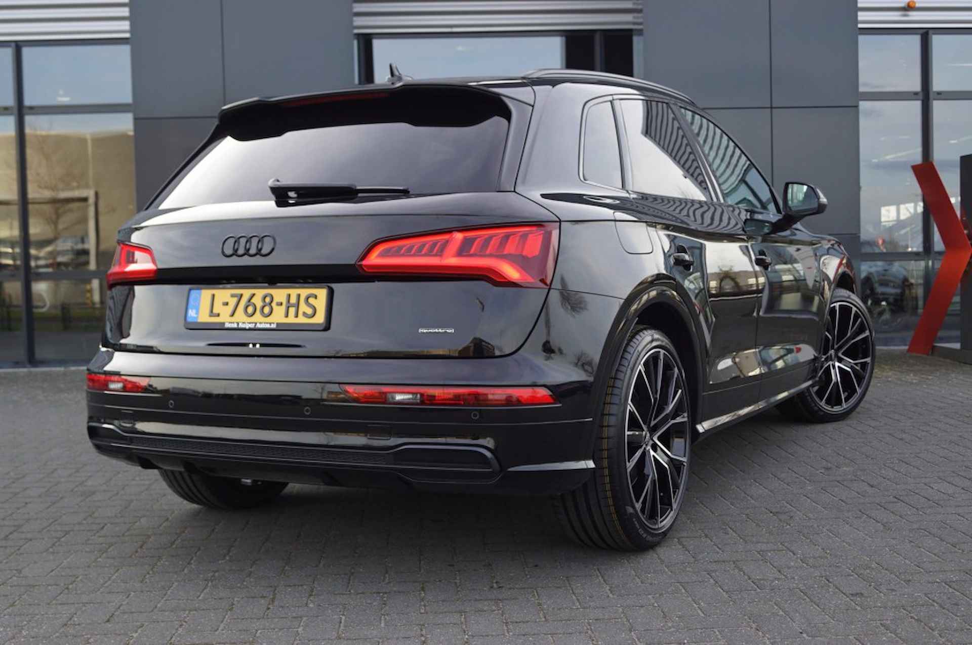 AUDI Q5 2.0 TFSI S-Line 252pk/RS Sportstoelen/ Luchtver./Trekhaak/HeadUp - 9/60