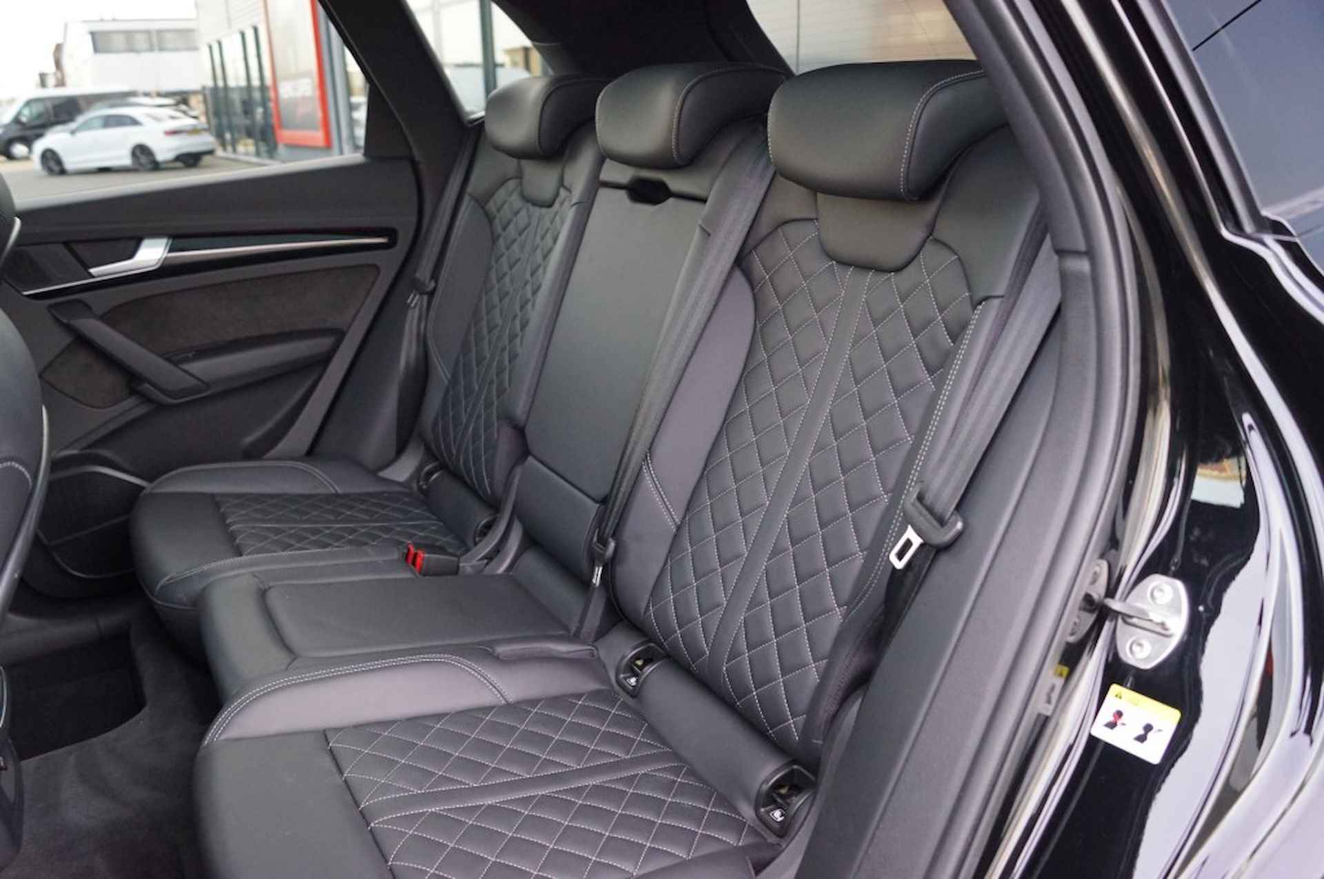 AUDI Q5 2.0 TFSI S-Line 252pk/RS Sportstoelen/ Luchtver./Trekhaak/HeadUp - 47/60