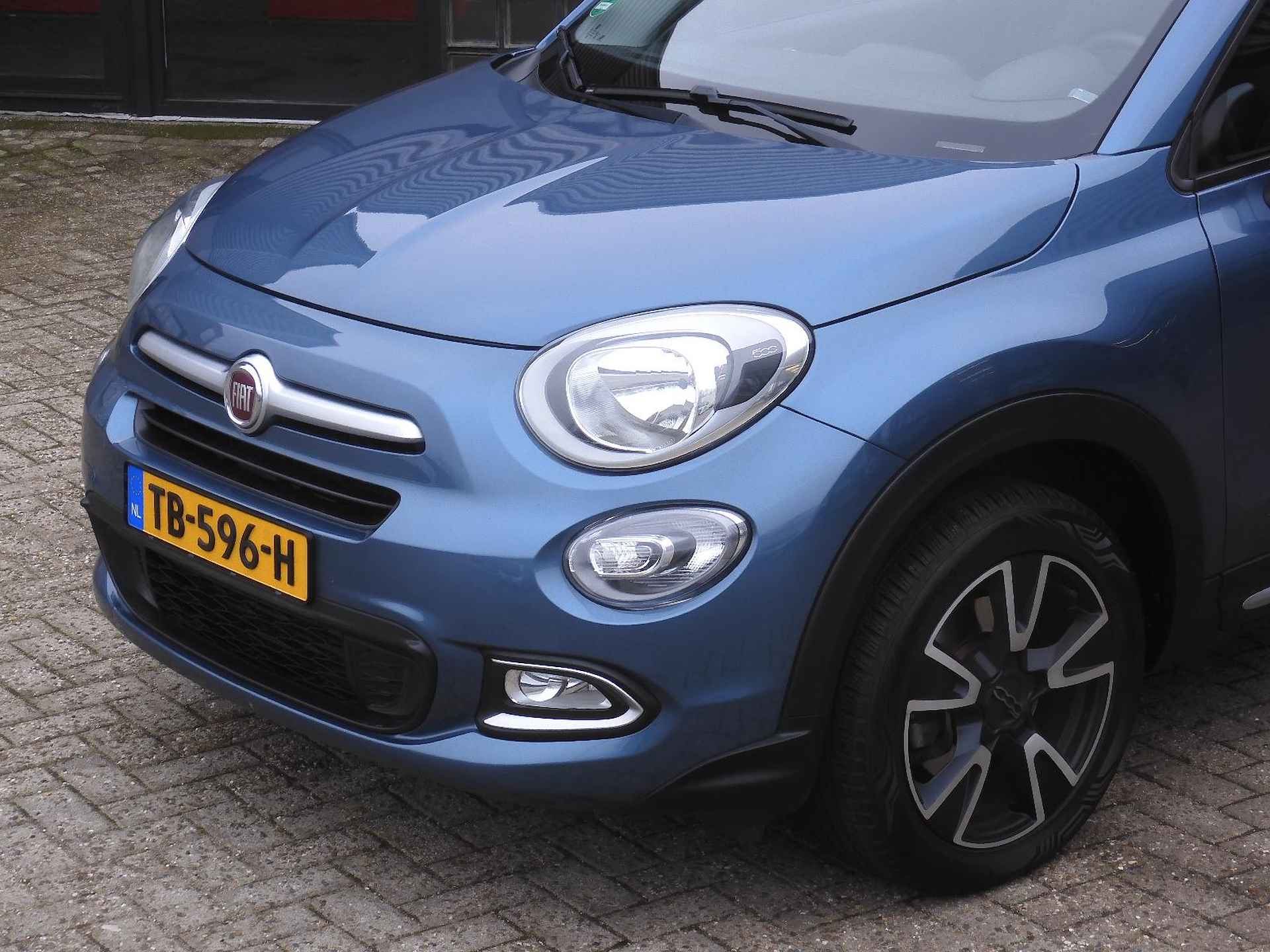 Fiat 500 X 1.4T MIRROR/ CARPLAY/ CAMERA/ KEYLESS - 19/28