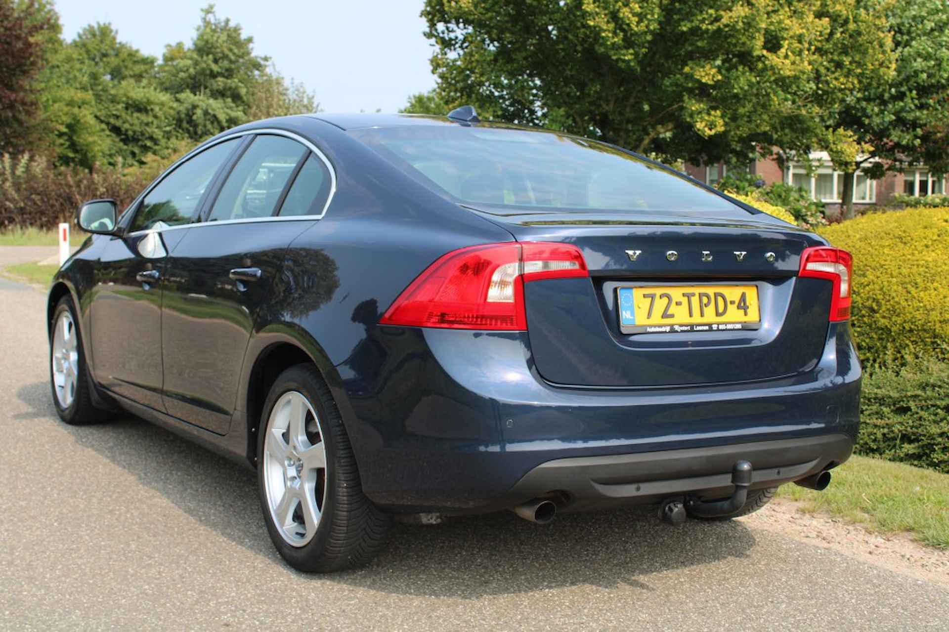 VOLVO S60 1.6 T4 179pk Summum ECC/Cruise/Leer/Navi/PDC/Xenon/Trekhaak - 2/41