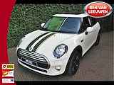 MINI Cooper 1.2 One Chili Business met Navi, Pano.dak, Park.ass, Clima en 16"