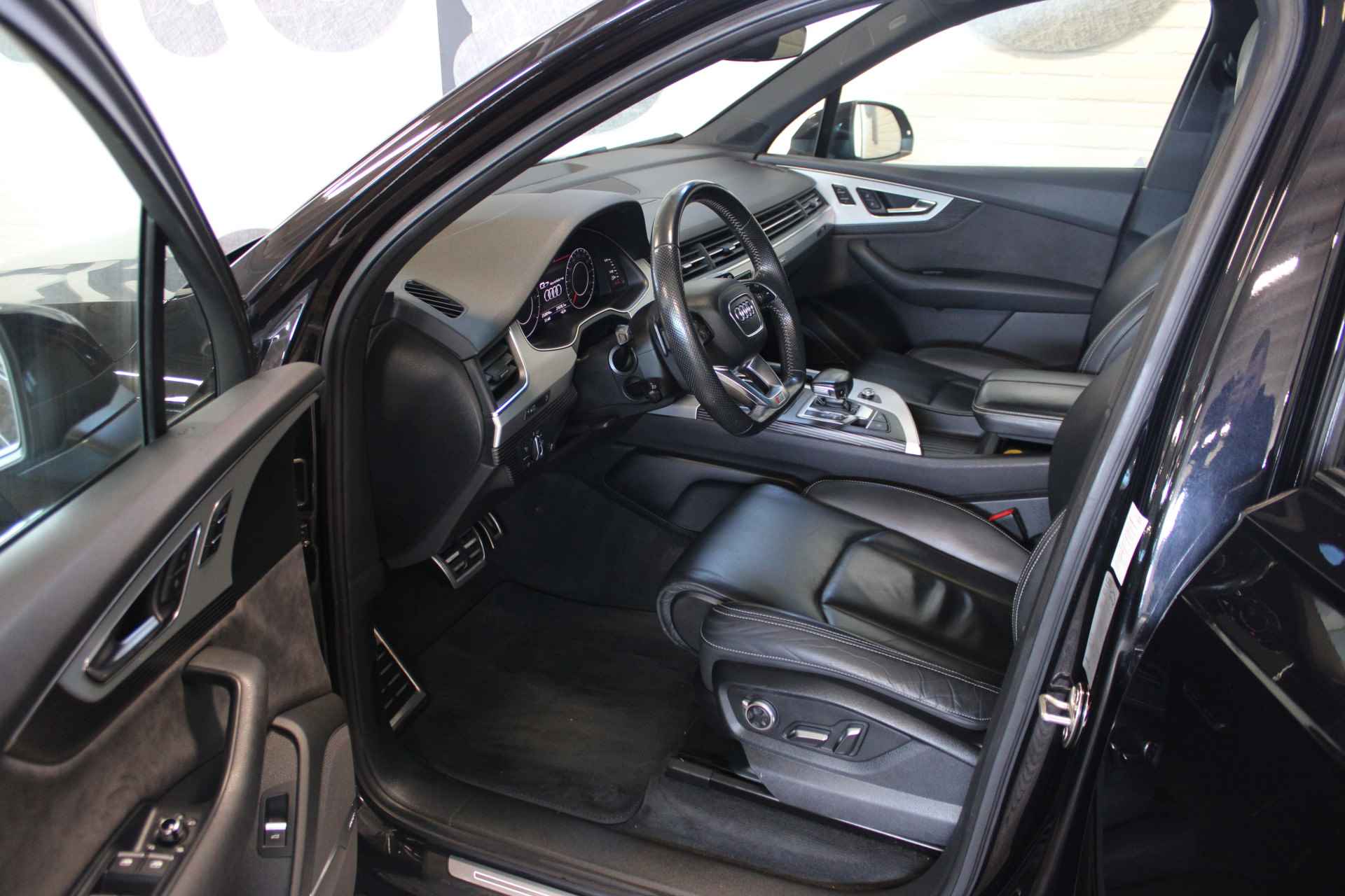 Audi Q7 3.0 TDI quattro Pro Line S 7p | S-line interieur/exterieur | Adaptive cruise | Climate control | Stoelverwarming voor + achter | Schuif/kantel dak | Soft-close | Trekhaak elektrisch uitklapbaar | Bomvol! | - 16/66