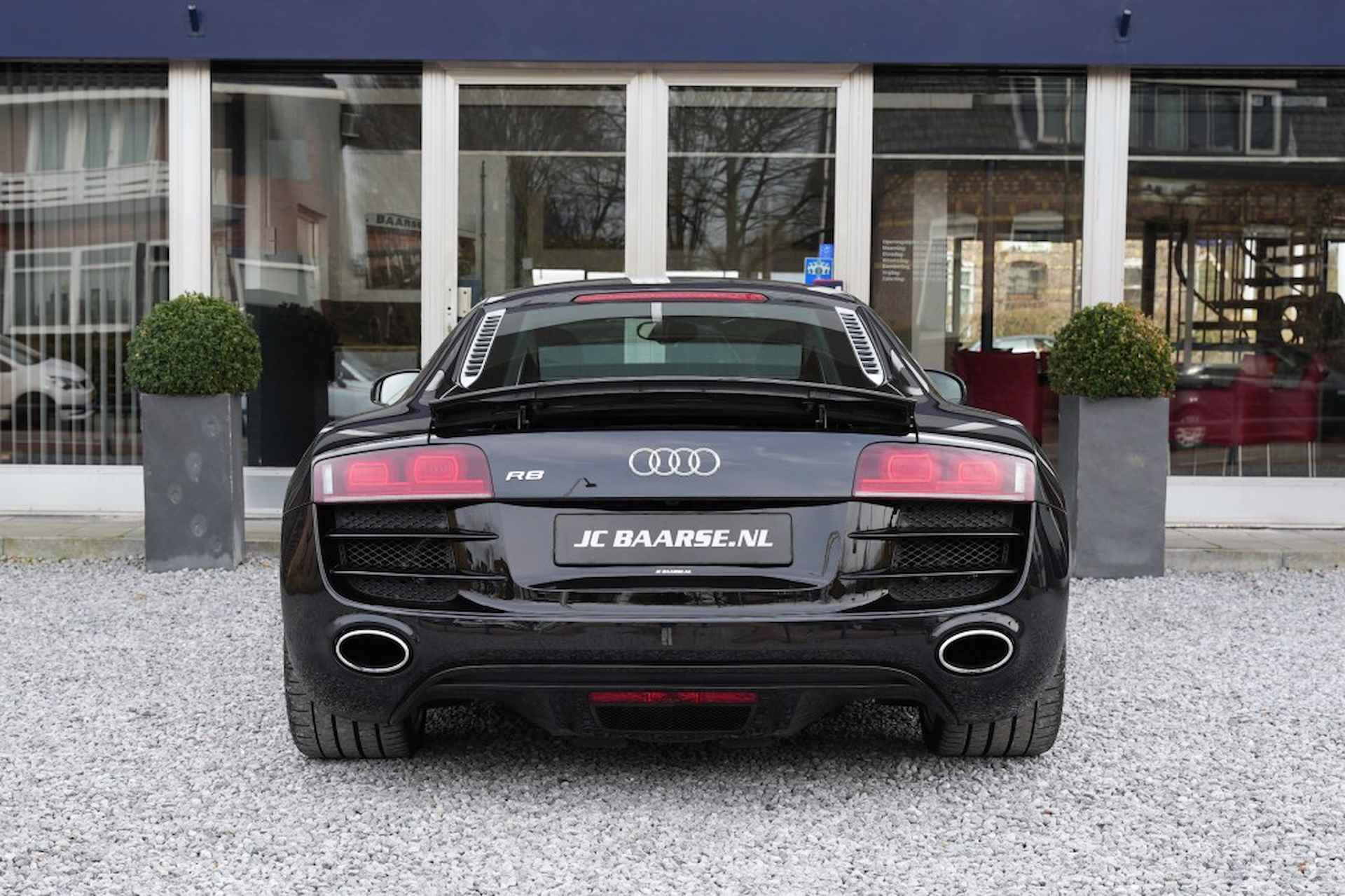 AUDI R8 5.2 V10 FSI - 6/60