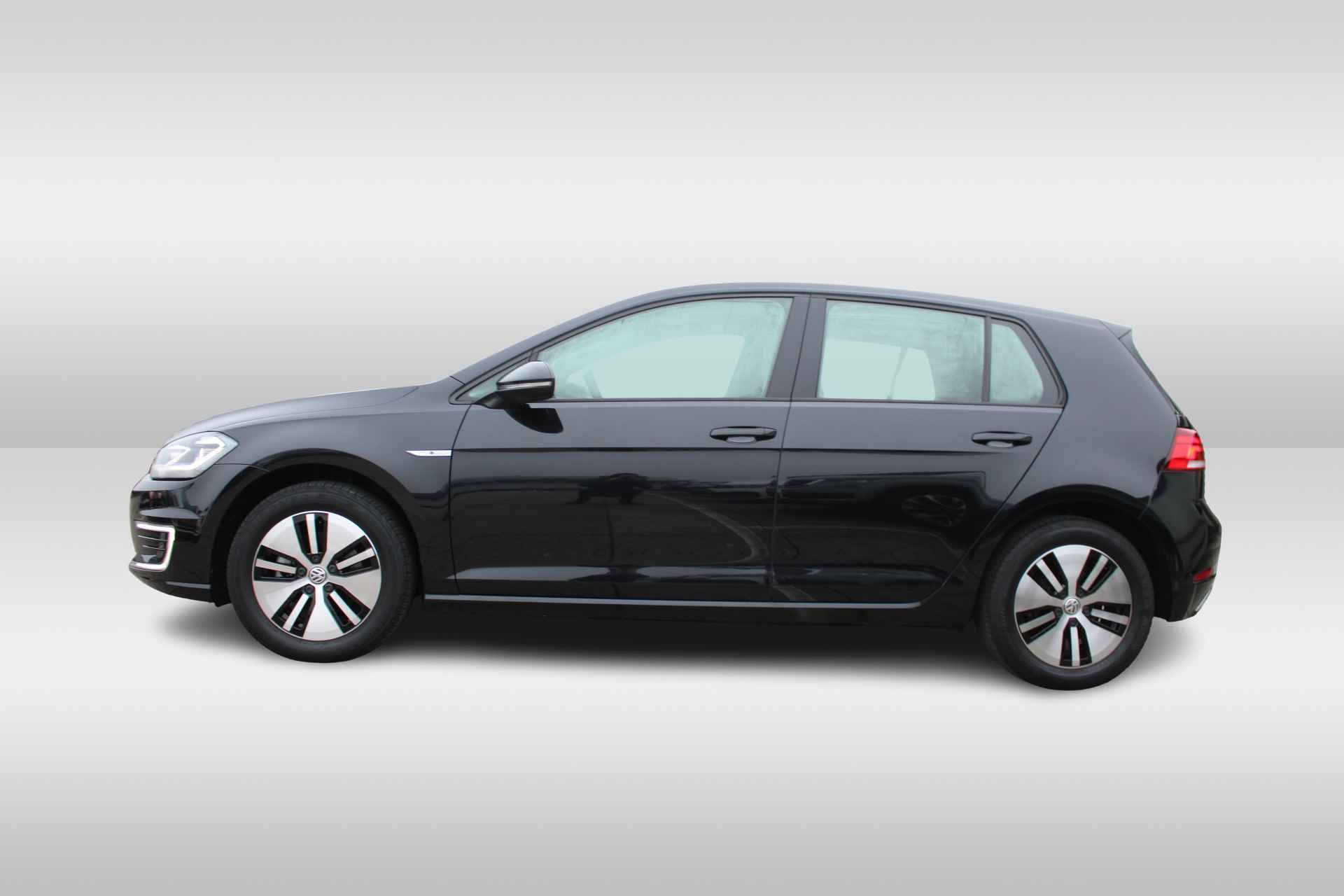 Volkswagen e-Golf E-DITION Navigatie / Partkeersensoren LED verlichting / Clima / Bluetooth / Cruise - 9/38