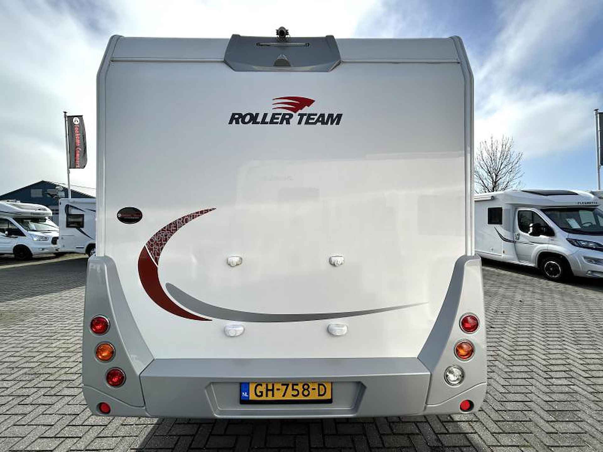 Roller Team Auto Roller 284 p enkele-bedden/2015/Euro-5 - 25/25