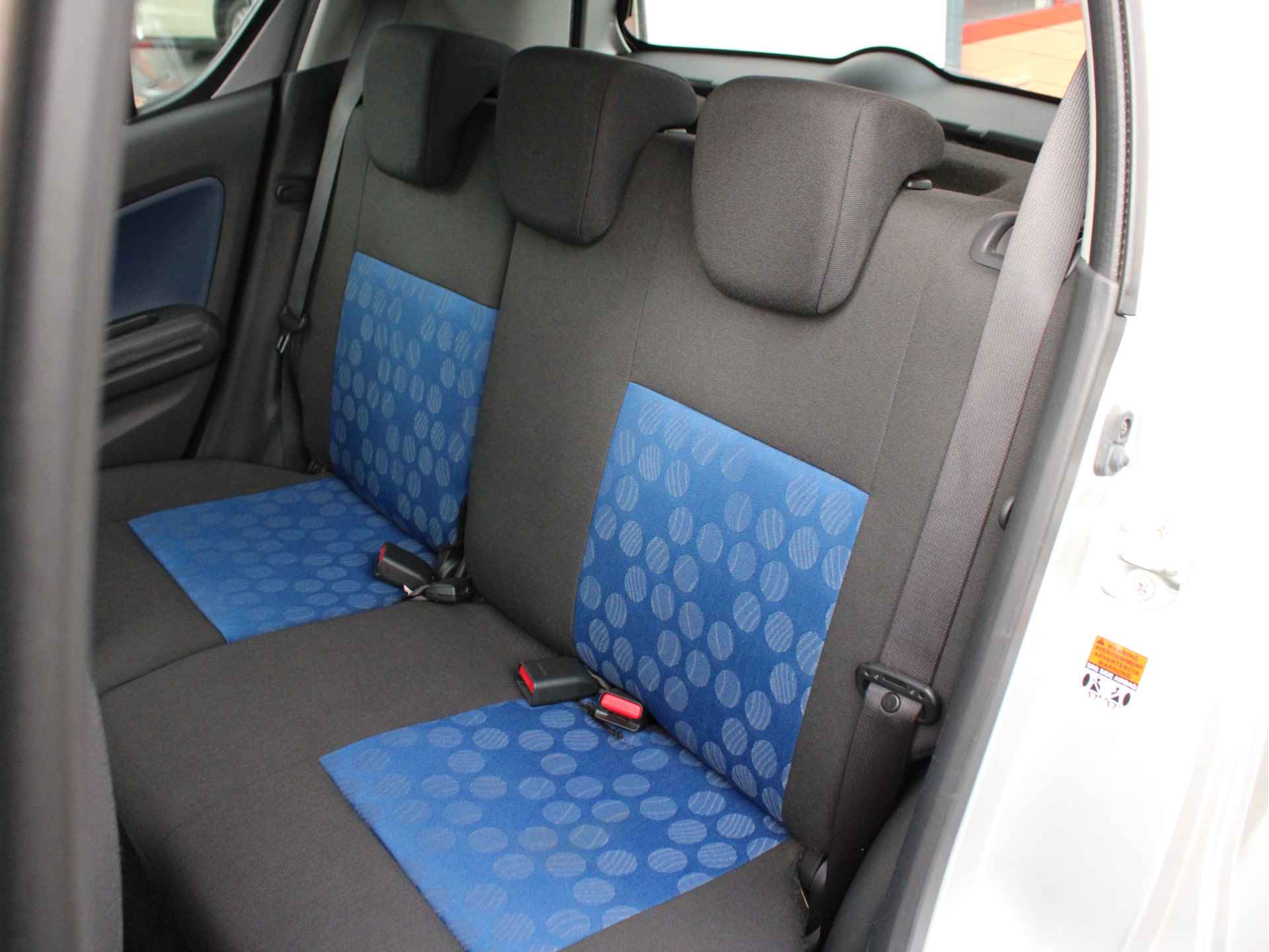Suzuki Splash 1.2 Comfort Trekhaak, Airco, Radio/CD, Elektrische ramen voor, Hoge instap - 9/31