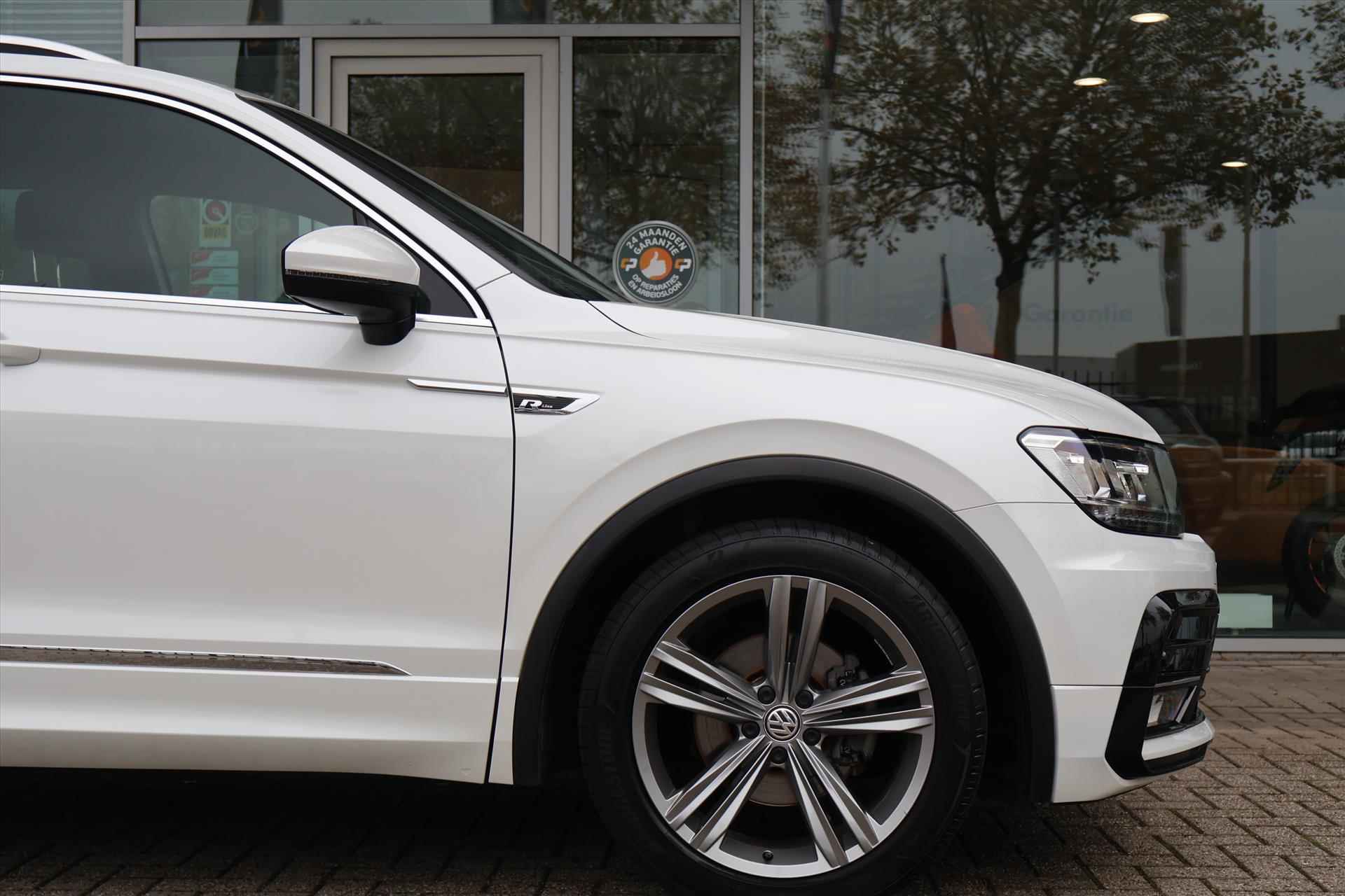 Volkswagen Tiguan 1.5 TSI R-Line 150pk | ACC | DAB | Navi | Carplay | Bluetooth | Trekhaak | 1e Eigenaar - 27/44