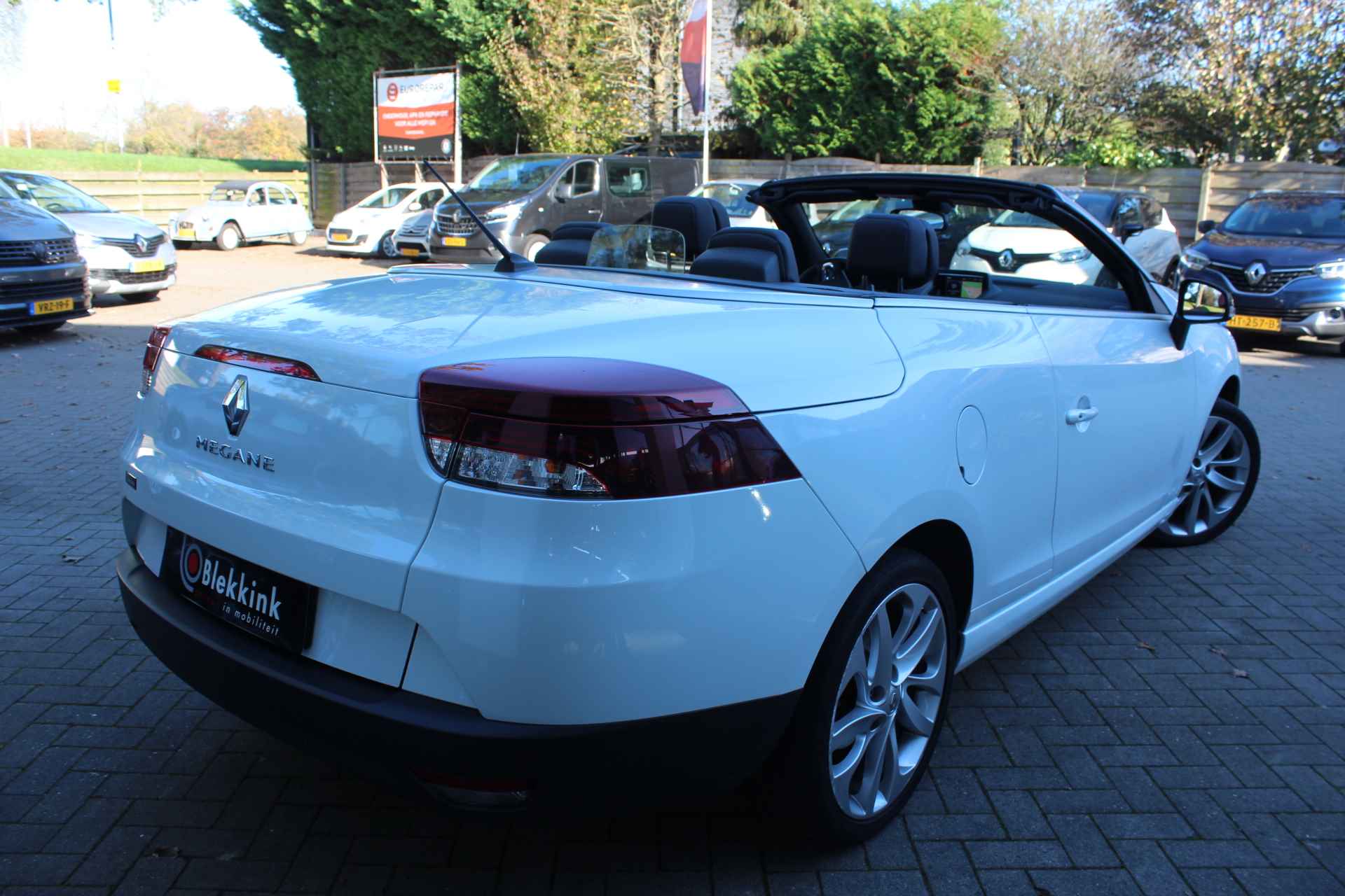 Renault Mégane Coupé-Cabriolet 2.0 Privilège 140 pk Automaat Automaat, Leder interieur, 18"LMV, Navigatie, Clima - 5/29