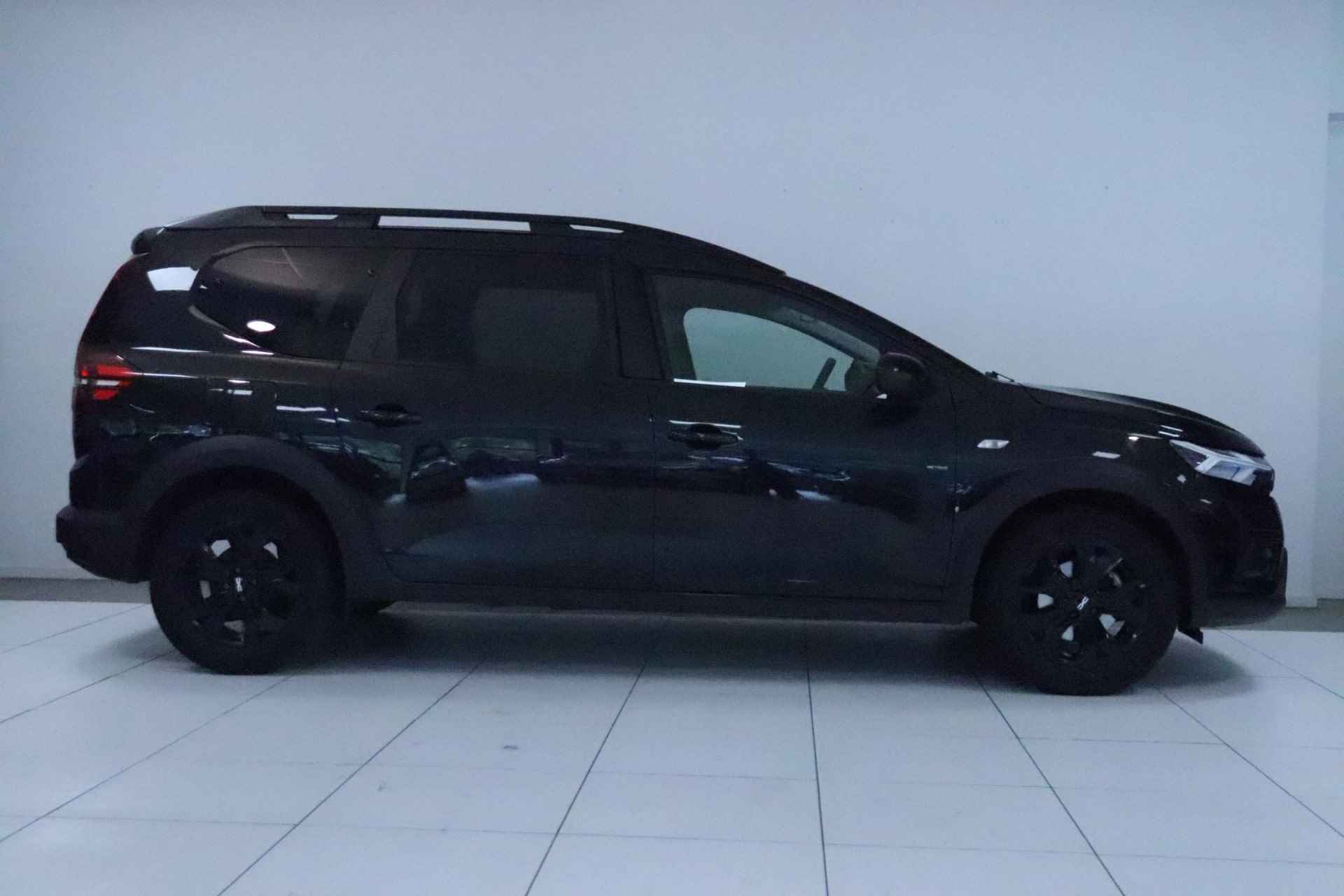 Dacia Jogger 1.0 TCe 110 Extreme 7p. | 7-persoons | Navigatie | Achteruitrijcamera | - 13/29