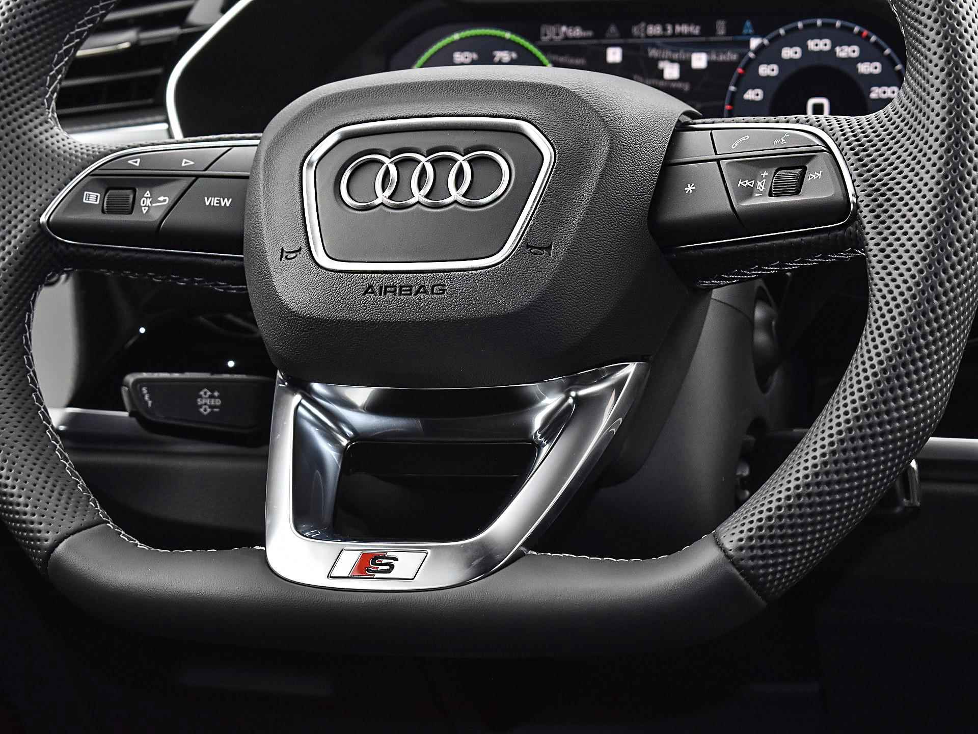 Audi Q3 S Edition 45 TFSI e 180 kW / 245 pk Hatchback 6 ve rsn. S-tronic · MEGA Sale - 22/32