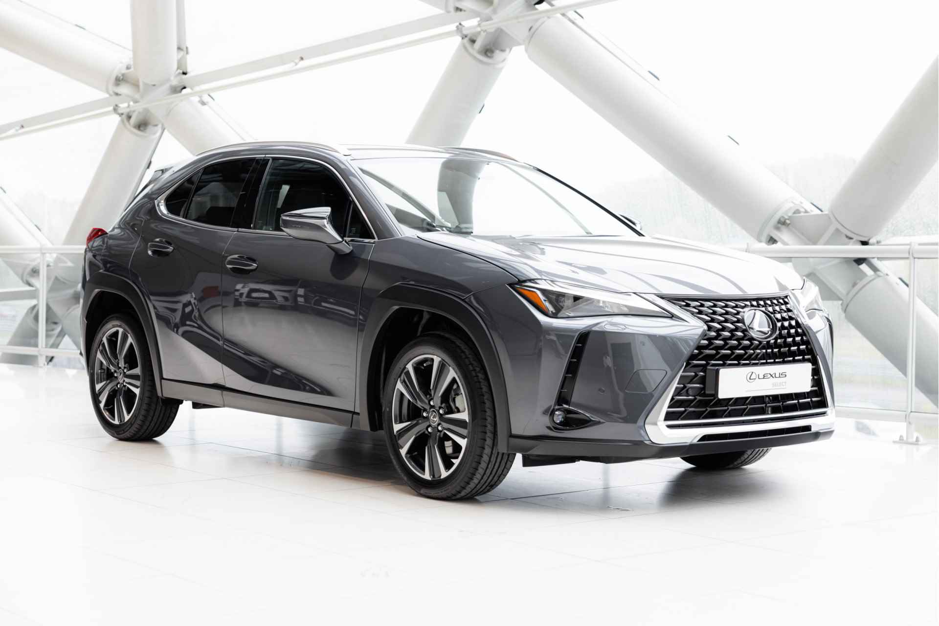 Lexus UX 250h Business Line | Achteruitrijcamera | Climate Control | Parkeersensoren | PhoneConnect | - 52/56