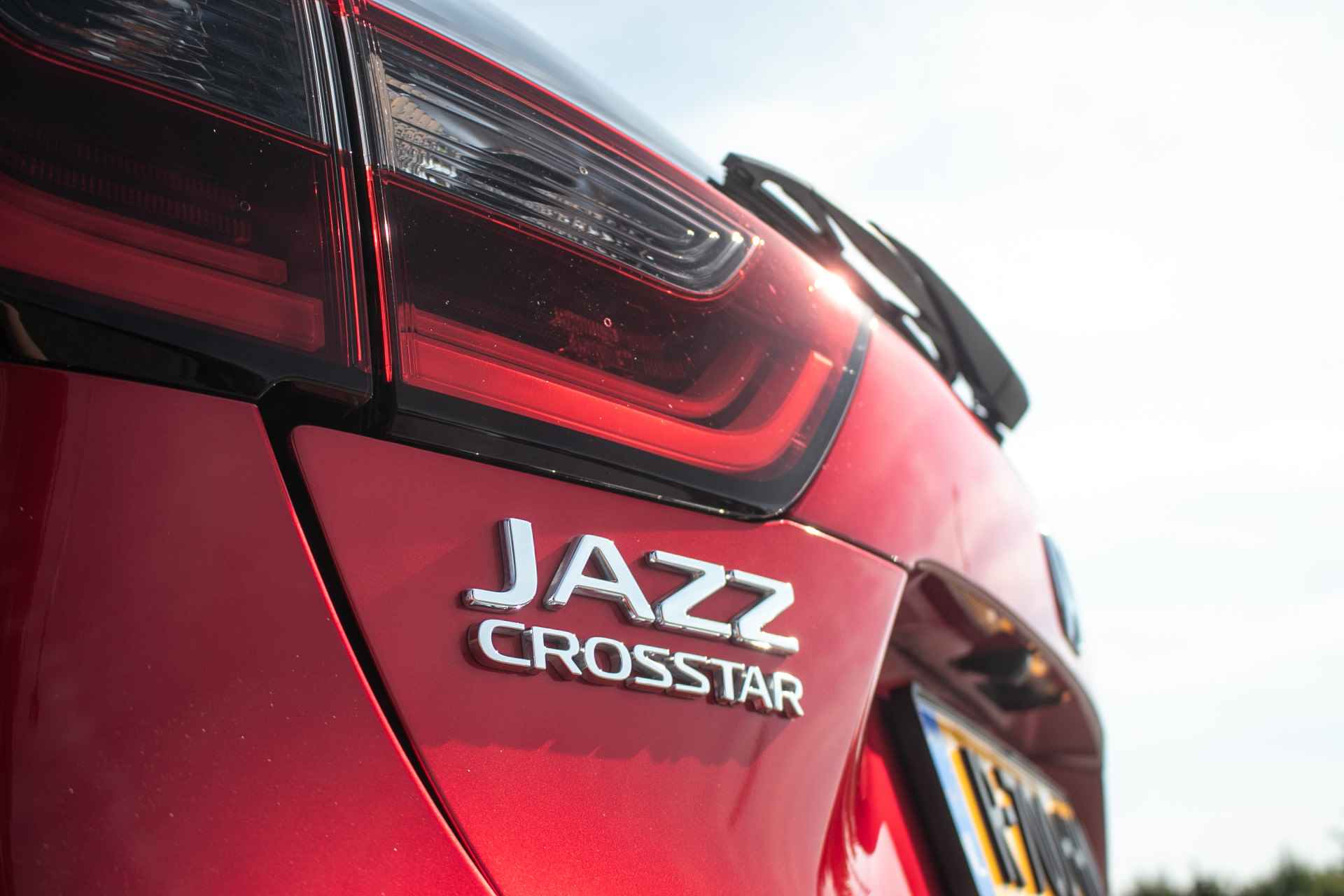 Honda Jazz 1.5 e:HEV Crosstar Automaat - All-in rijklaarprijs | Adaptive Cruise | Trekhaak voor fietsdrager | Navi/camera - 31/39