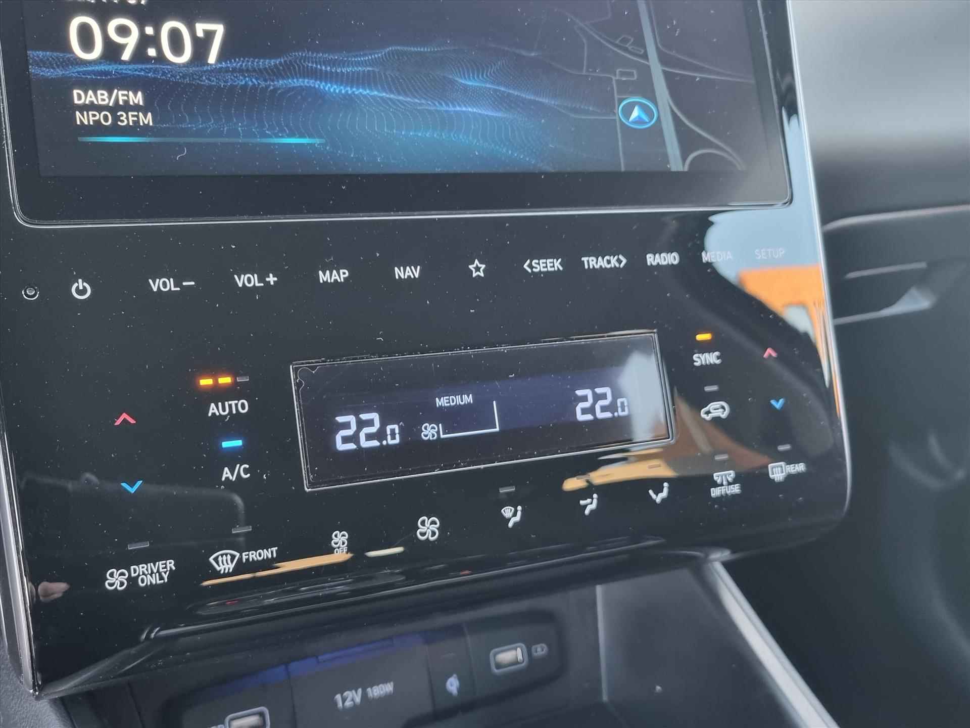 Hyundai Tucson 1.6 T-GDi HEV 230pk Comfort Smart | Navigatie | Camera | Stoel-/Stuurverwarming | Climate Control | Apple Carplay | Krell Sound Systeem | - 25/47