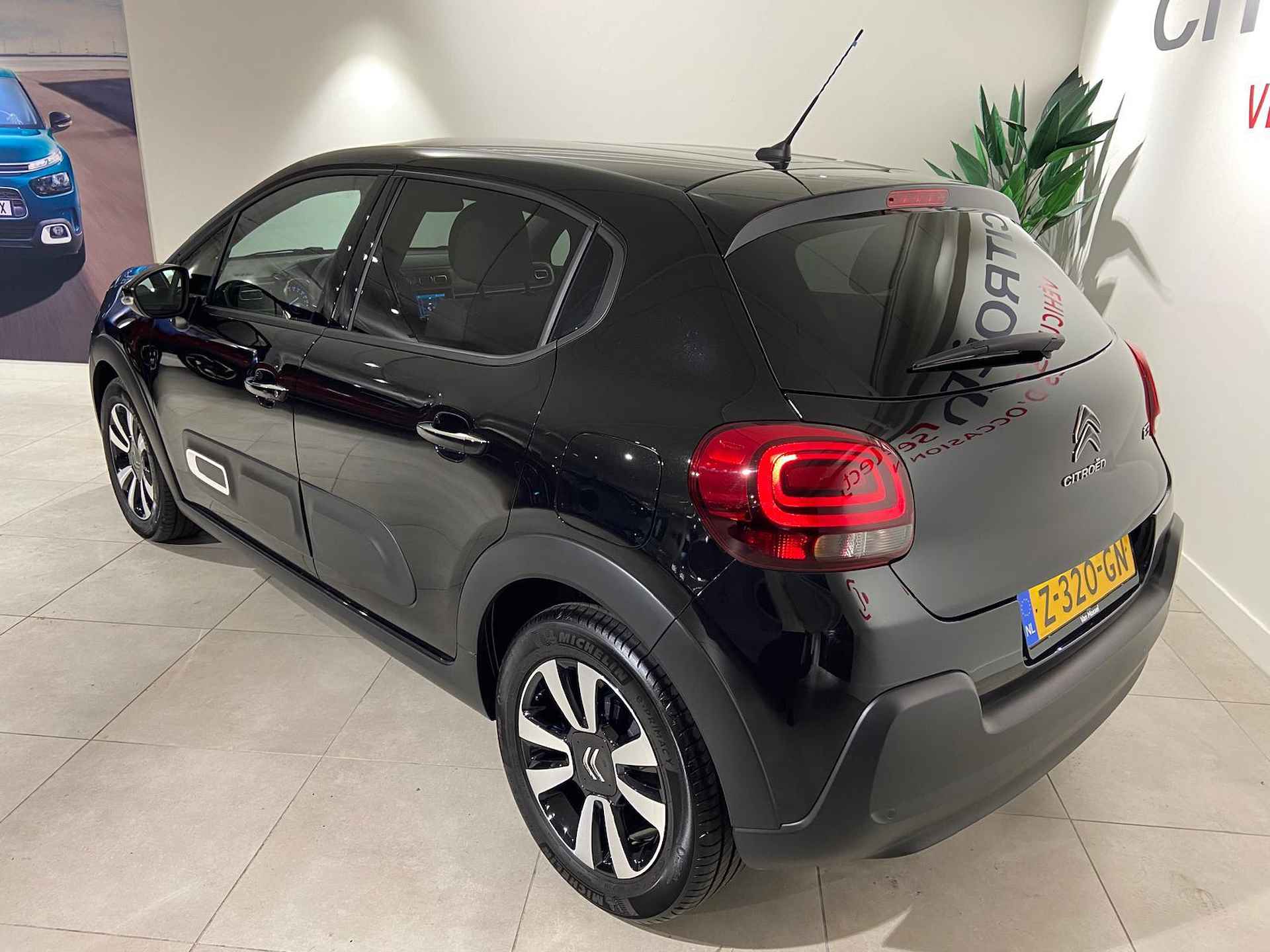 Citroen C3 1.2 PureTech Max UNIEKE KM STAND | NAVI | CAMERA - 2/23