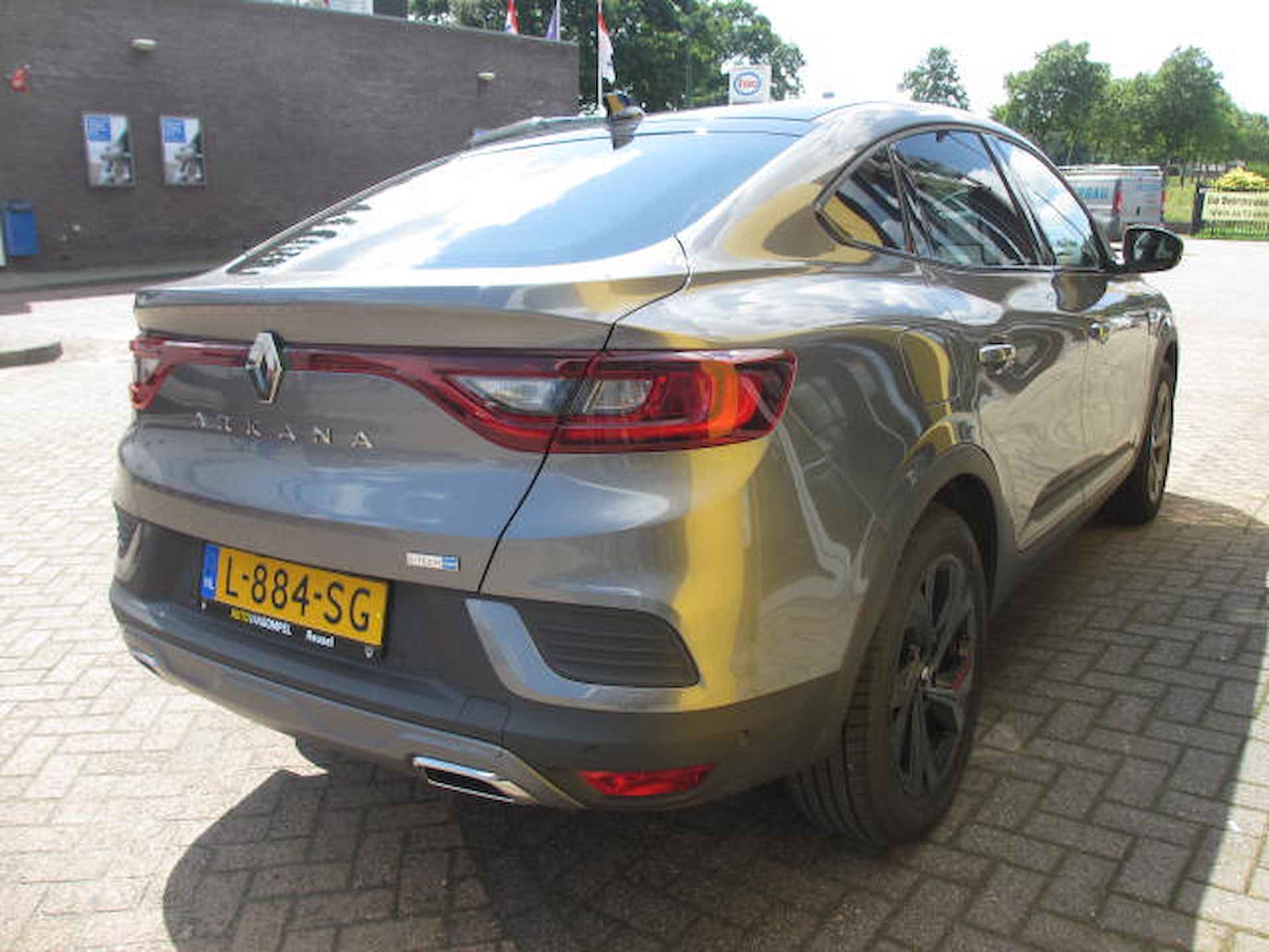 Renault Arkana E-Tech Hybrid 145PK R.S. Line RS / BOSE / ADAPTIEVE CRUISE / DEALERONDERHOUDEN - 4/40