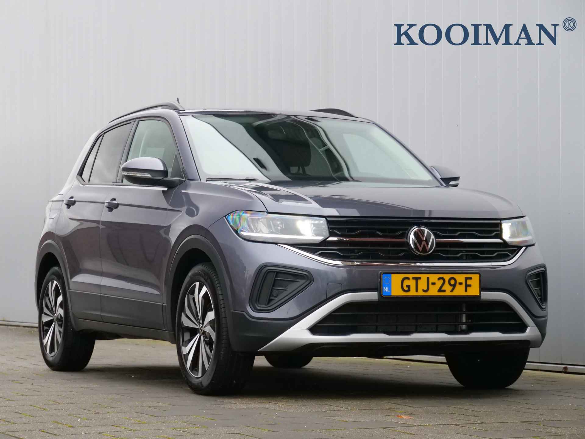 Volkswagen T-Cross 1.0 TSI Life Edition 116 Pk Automaat DAB / Apple Carplay / Camera - 1/39