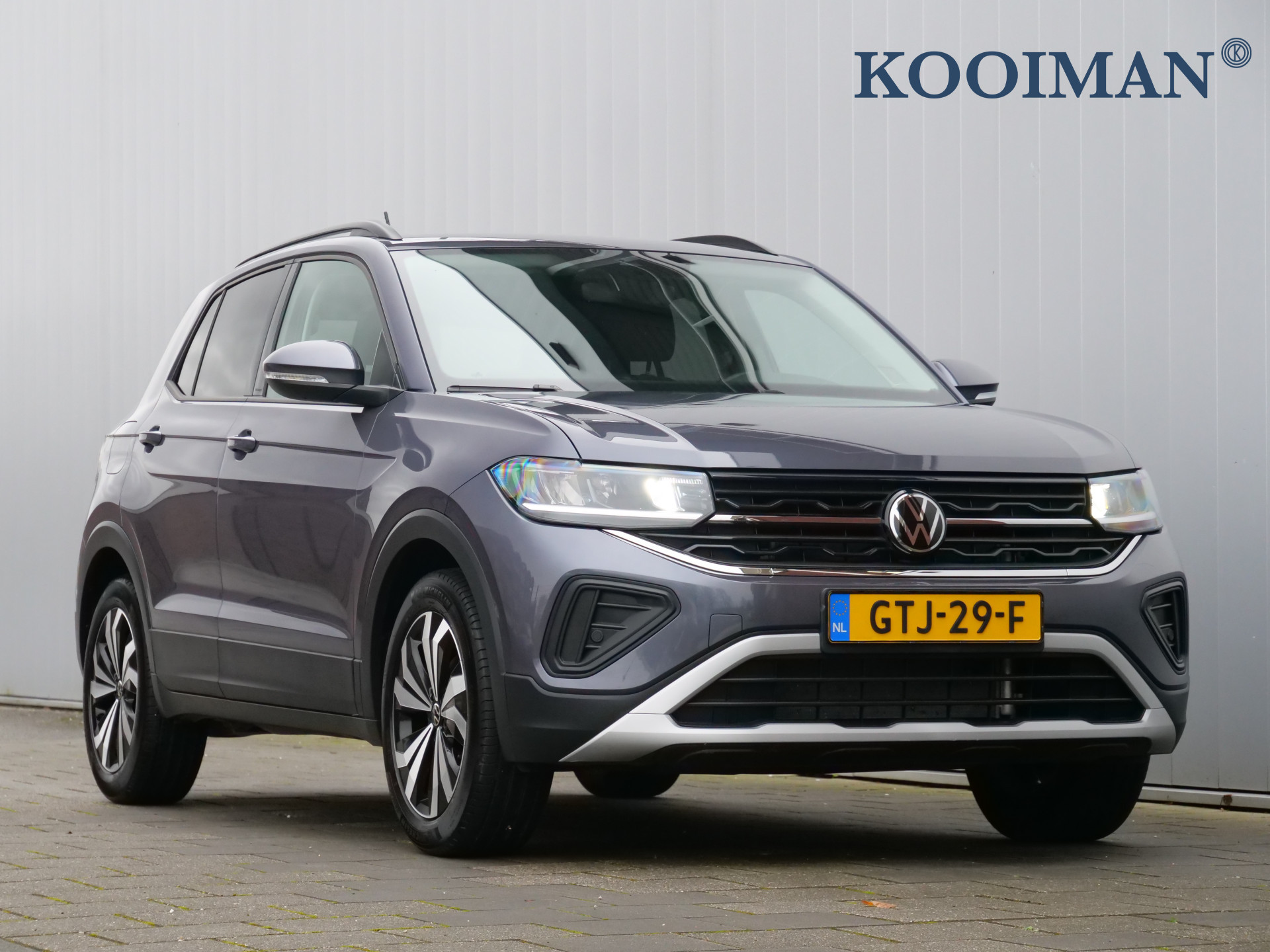 Volkswagen T-Cross 1.0 TSI Life Edition 116 Pk Automaat DAB / Apple Carplay / Camera