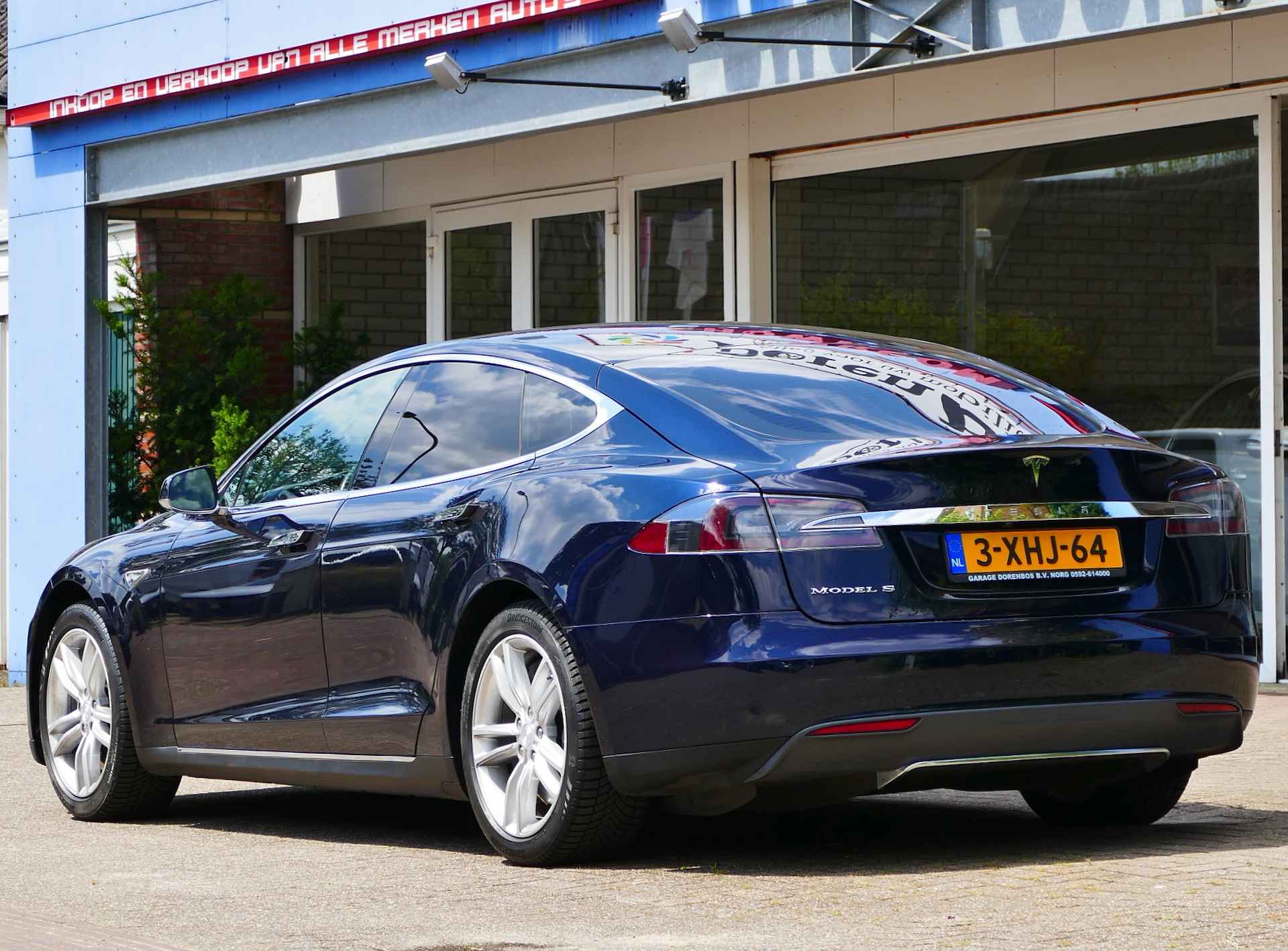 Tesla Model S 85 | FREE CHARGE | stoelverwarming | licht leder interieur | all-season-banden - 12/48