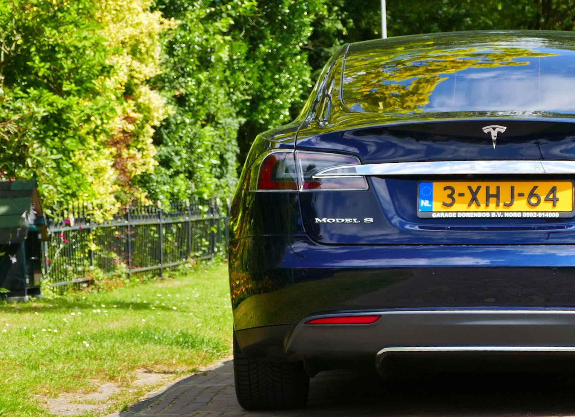 Tesla Model S 85 | FREE CHARGE | stoelverwarming | licht leder interieur | all-season-banden - 47/48