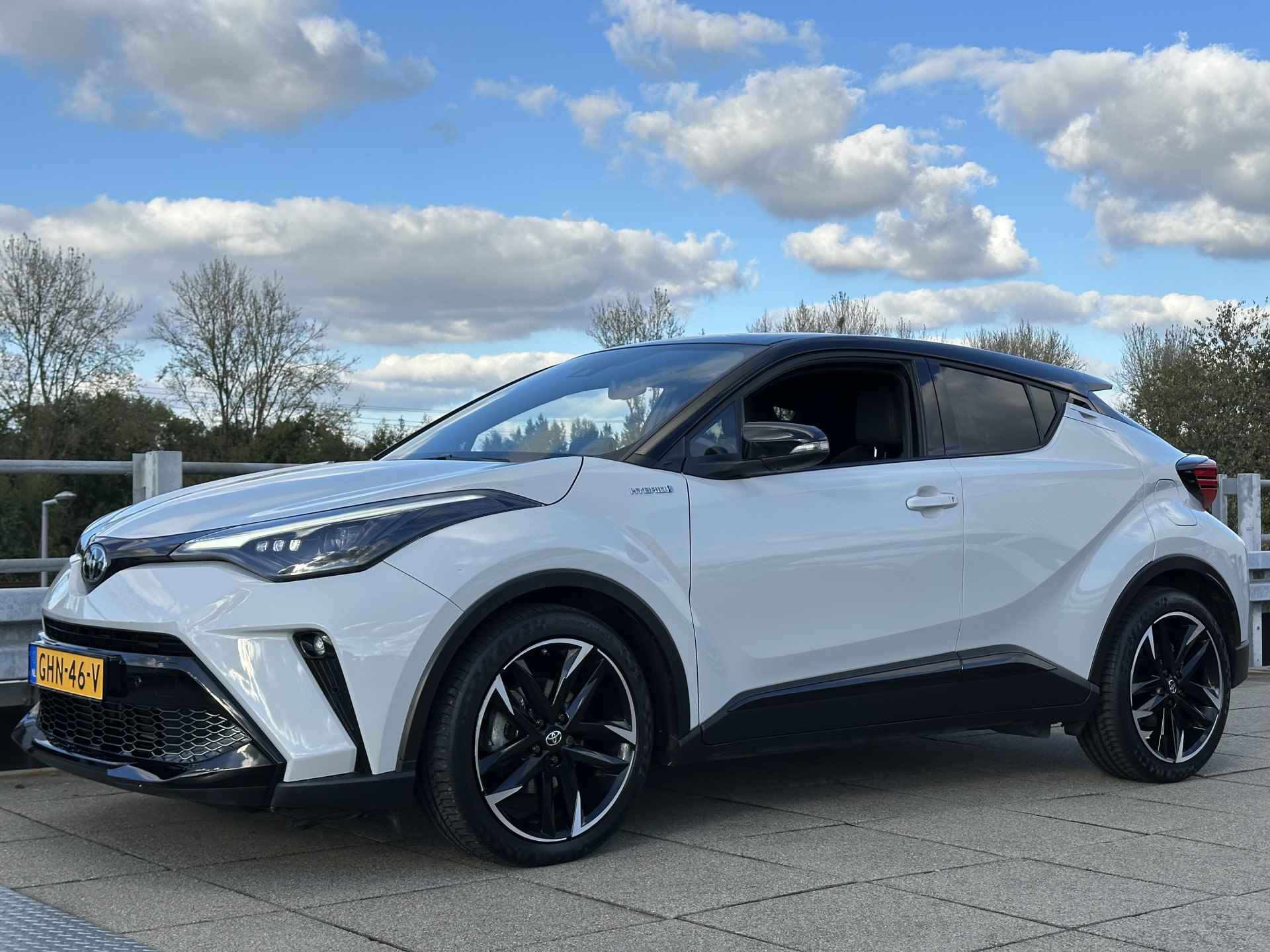 Toyota C-HR 1.8 Hybrid 122pk GR-Sport | 19" Velgen | Stoelverwarming | Navigatie Rijklaarprijs! - 7/41