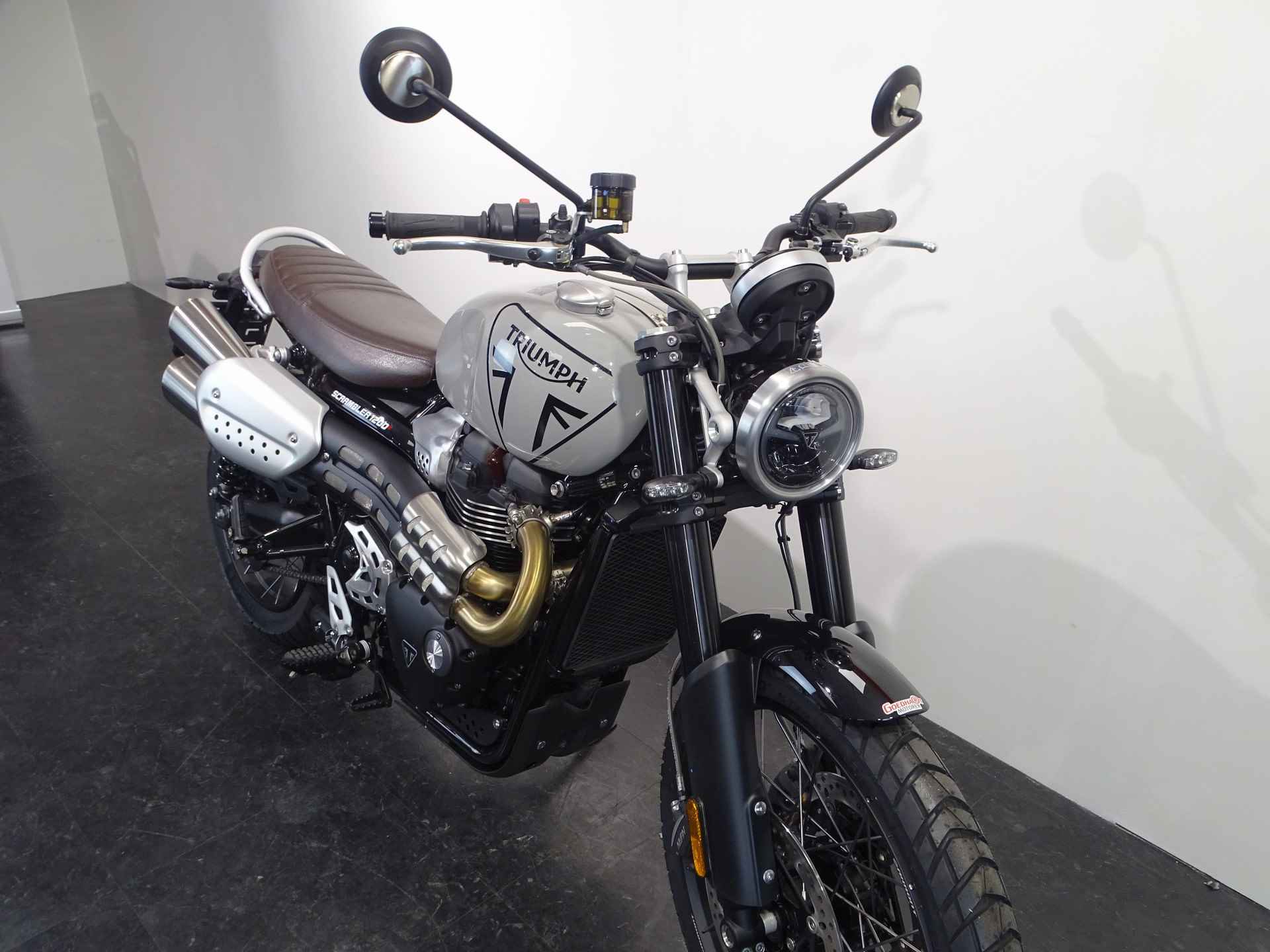 Triumph SCRAMBLER 1200 X - 2/7