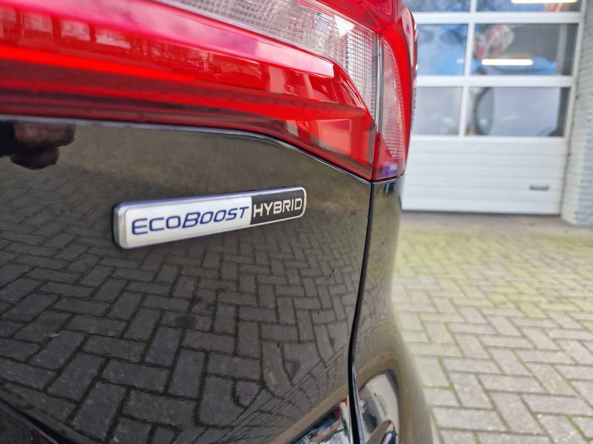 Ford Focus Wagon 1.0 EcoBoost Hybrid ST Line Business|2022|17-inch|Camera|Clima|Navi|carplay| - 15/20