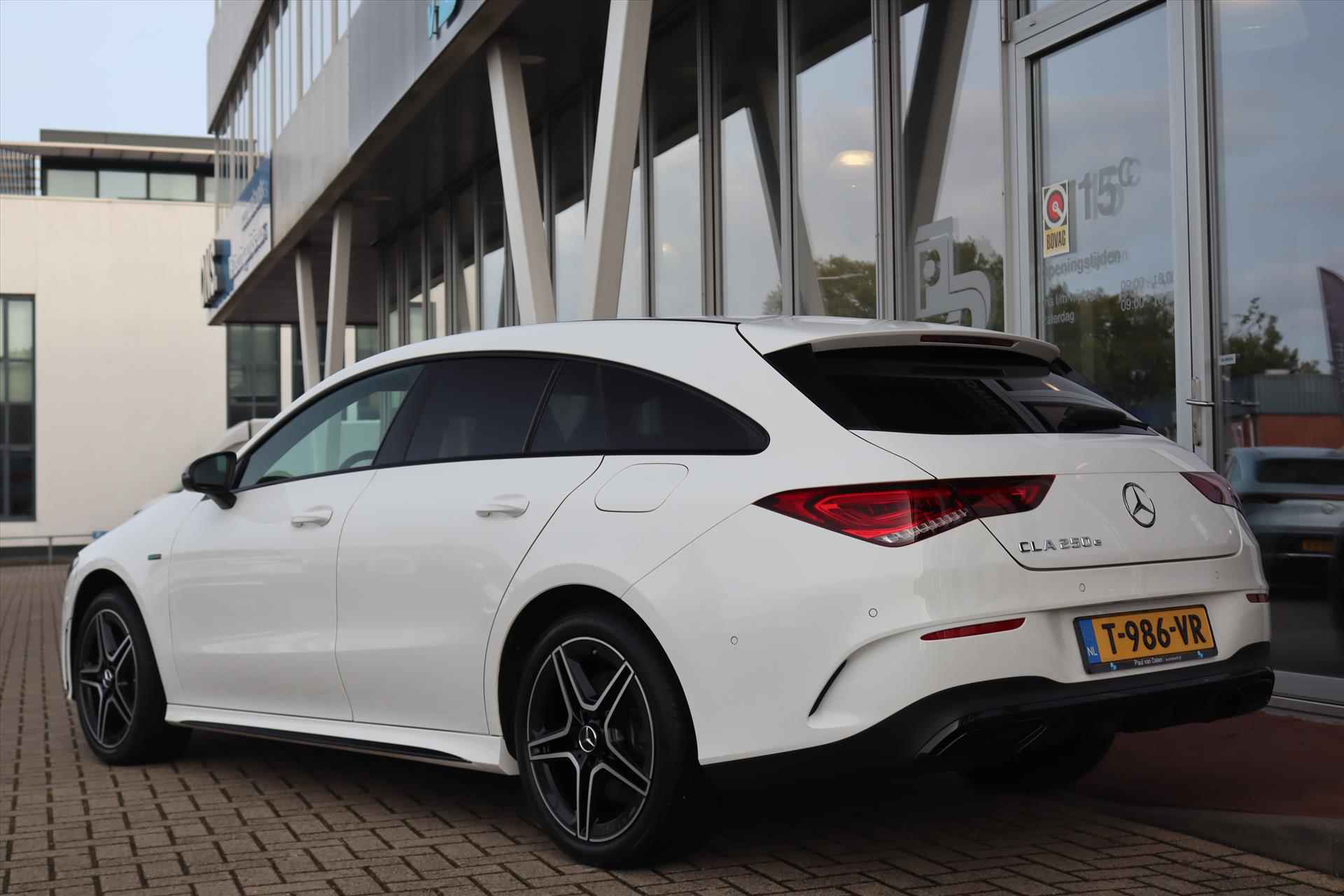 Mercedes CLA Shooting Brake CLA250e 218PK AUTOMAAT AMG LINE Trekhaak | Sfeerverl. | Navi | Camera | Cruise | Multibeam led  | 18 Inch Lm | - 45/65