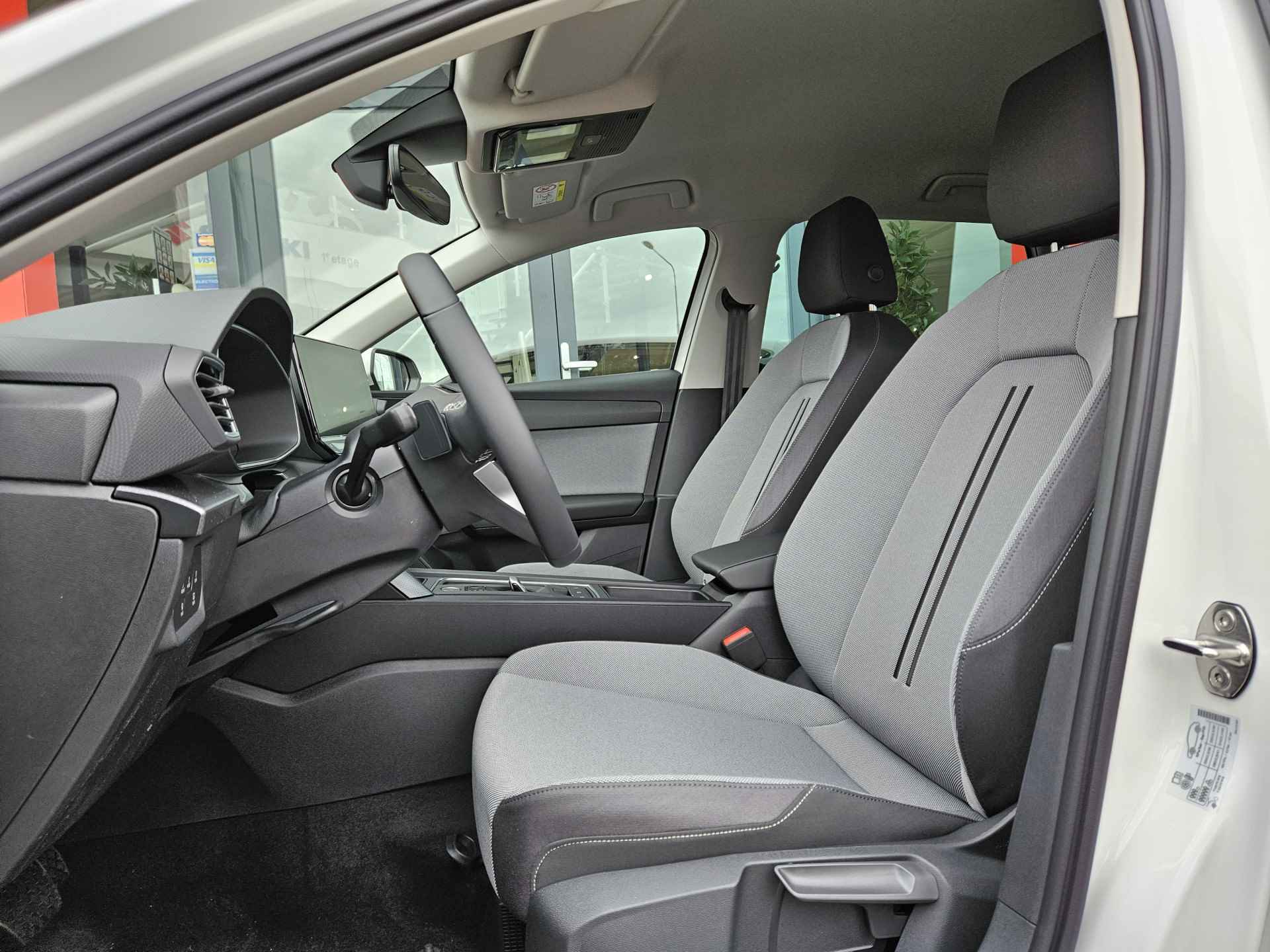 SEAT Leon 1.0 eTSI Style Business Intense DSG AUTOMAAT / NIEUW UIT VOORRAAD LEVERBAAR - 6/32