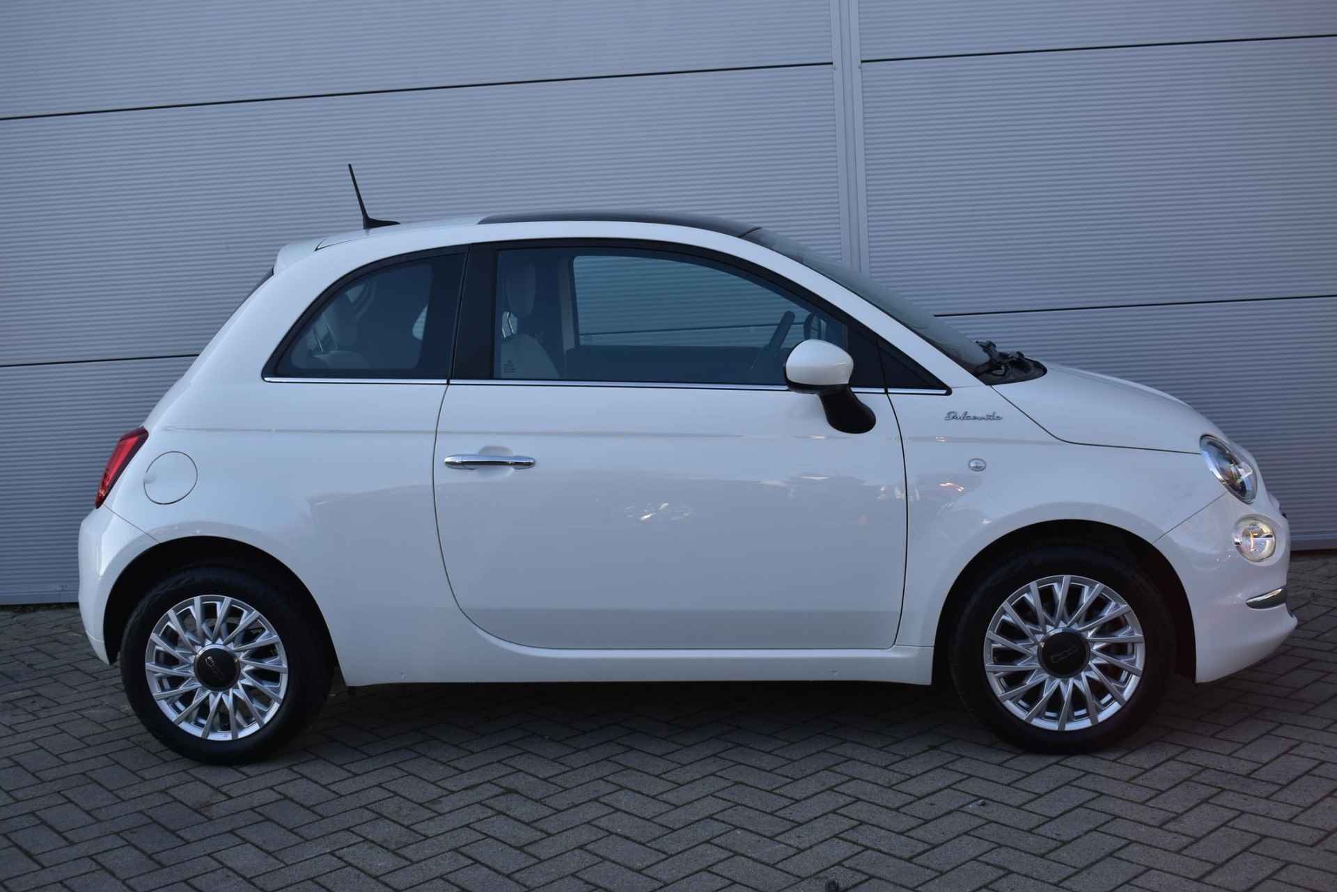 Fiat 500 1.0 Hybrid Dolcevita CARPLAY / ECC / DIGITALE KLOK - 3/46