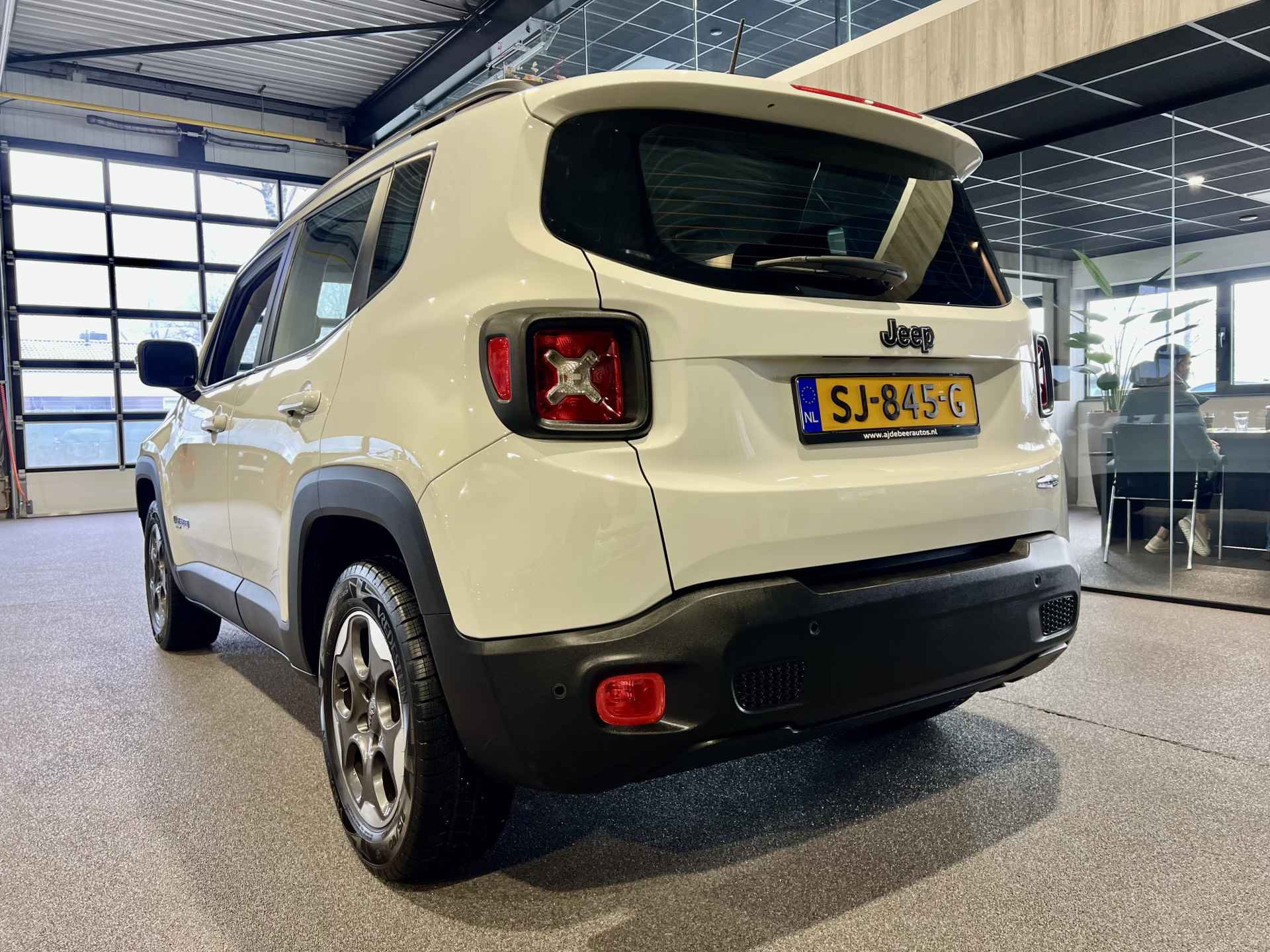 Jeep Renegade 1.4 MultiAir Longitude Navigatie | Cruise - 9/42