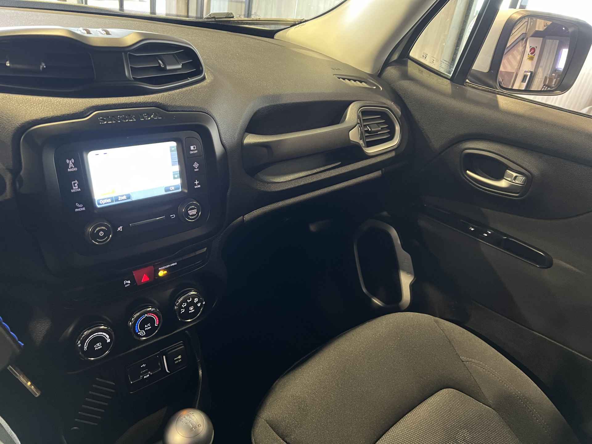 Jeep Renegade 1.4 MultiAir Longitude Navigatie | Cruise - 27/42